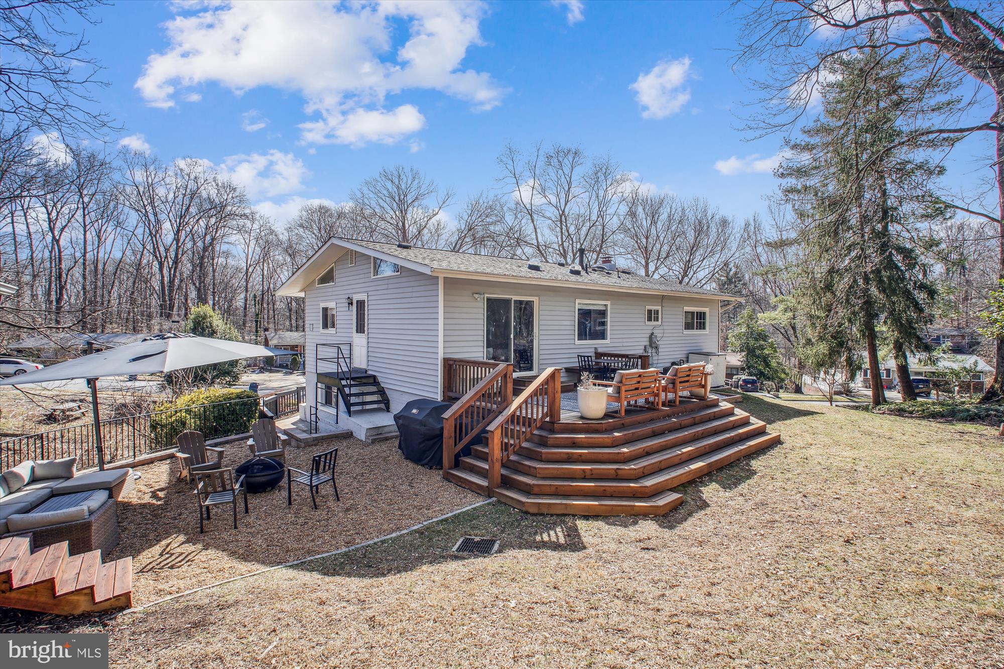 WESTVIEW HILLS - Residential