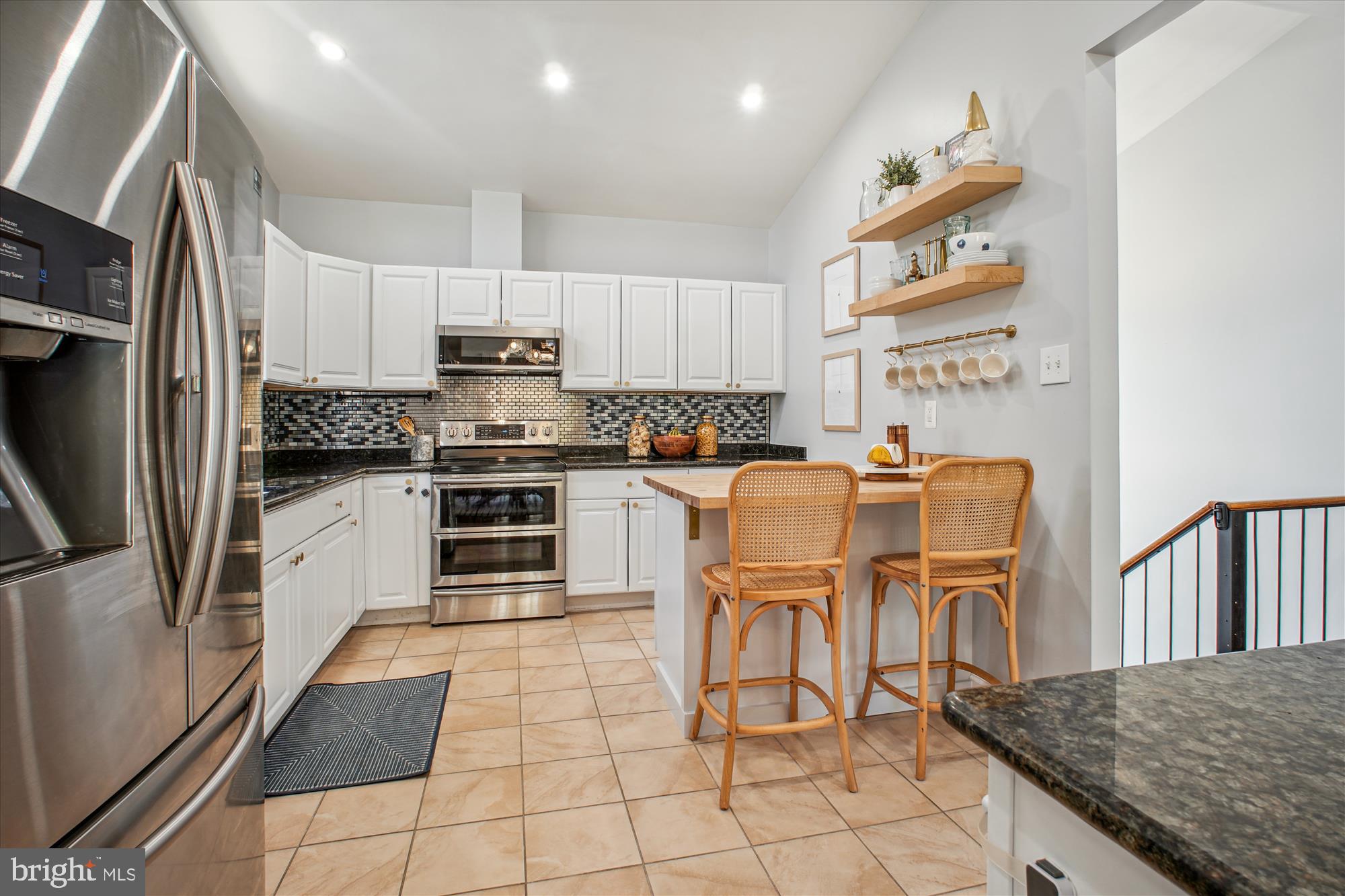 WESTVIEW HILLS - Residential
