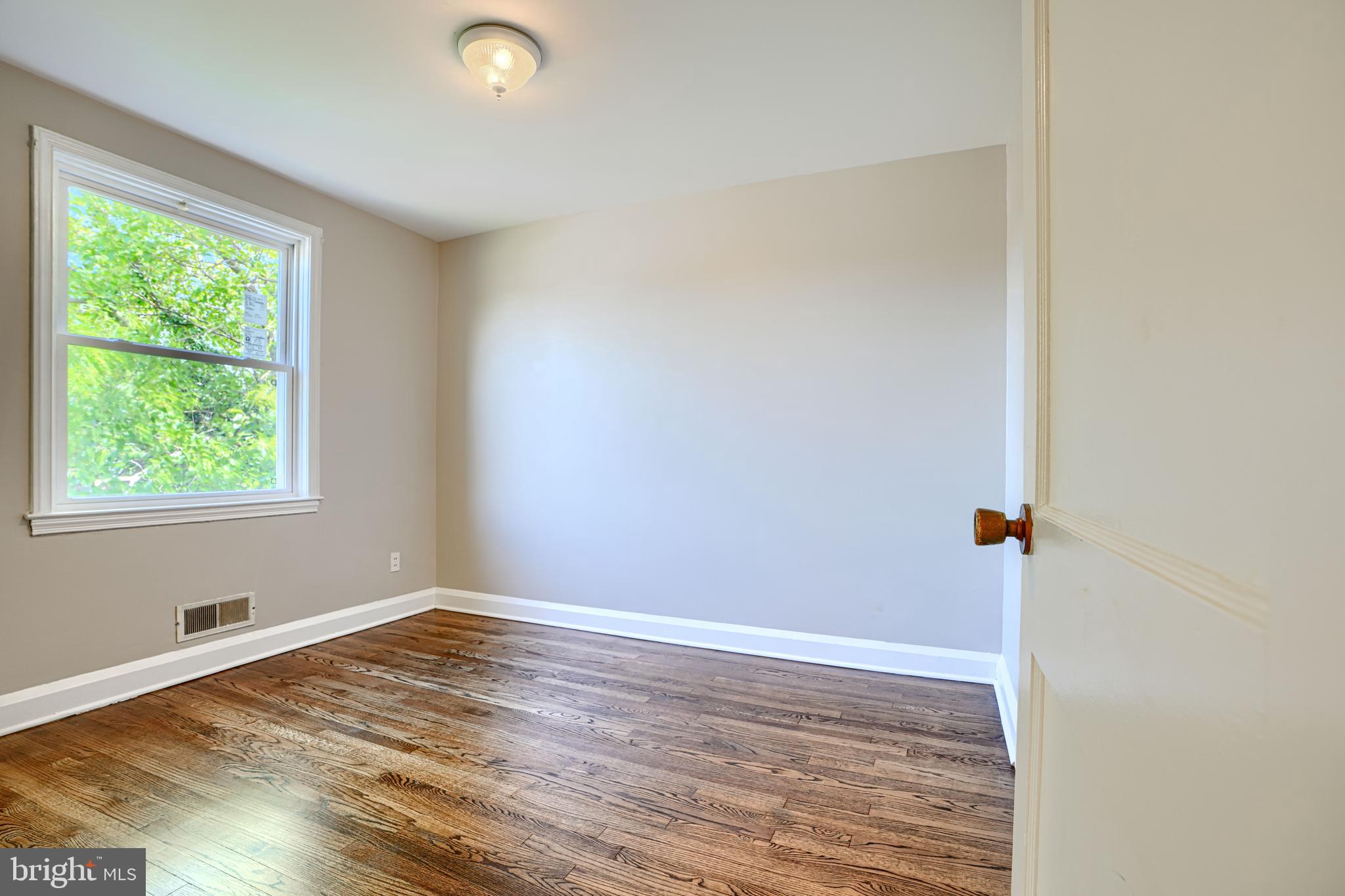 BELAIR-EDISON - Residential