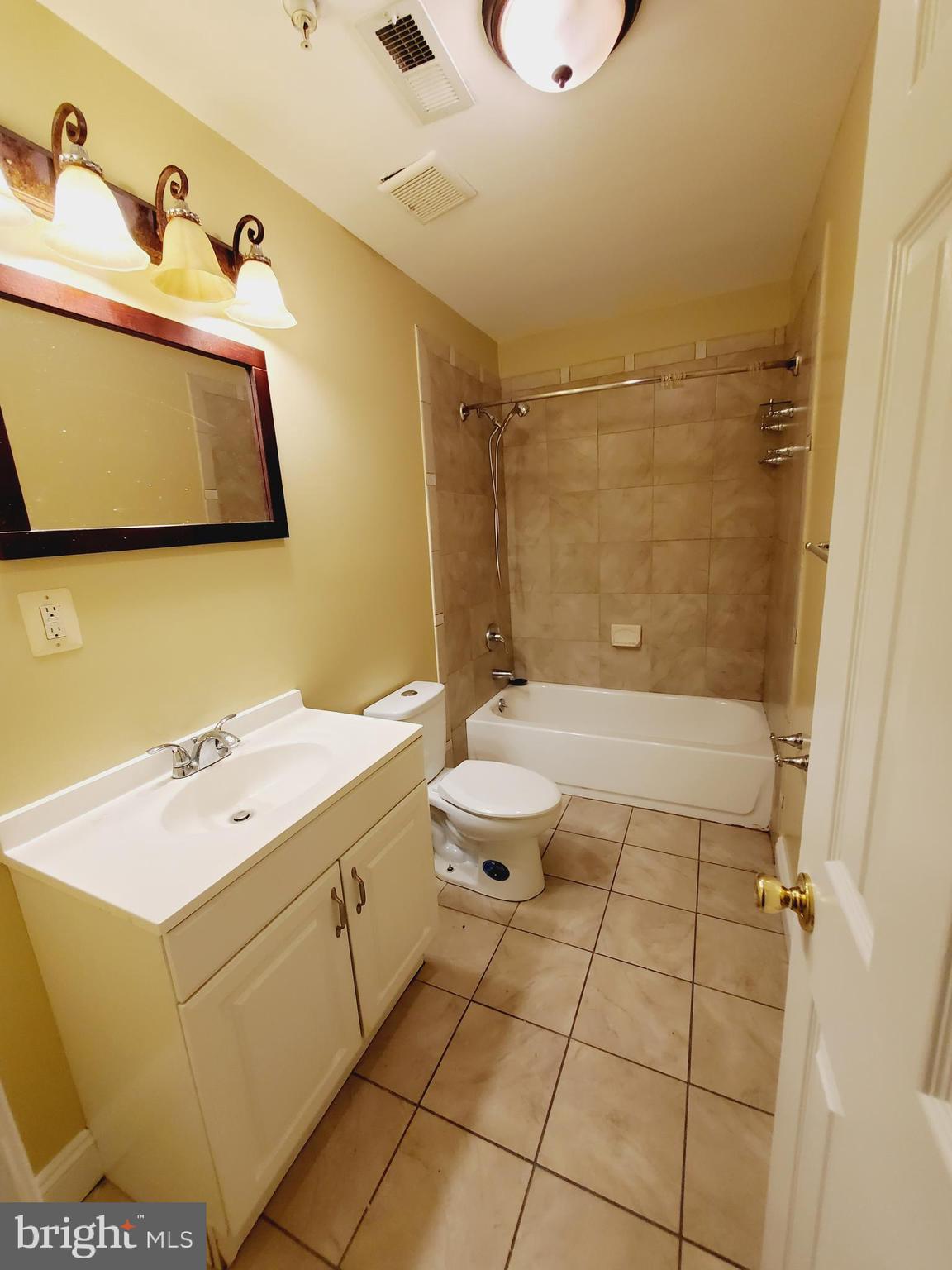 GWYNN FALLS - Residential Lease