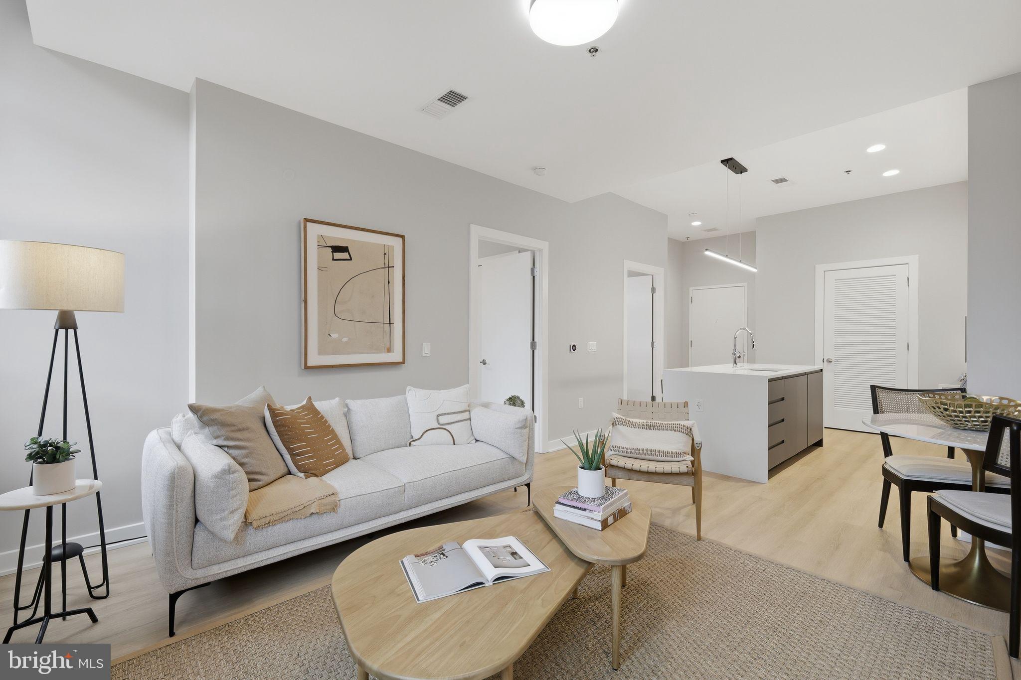 950 3RD STREET NW 606