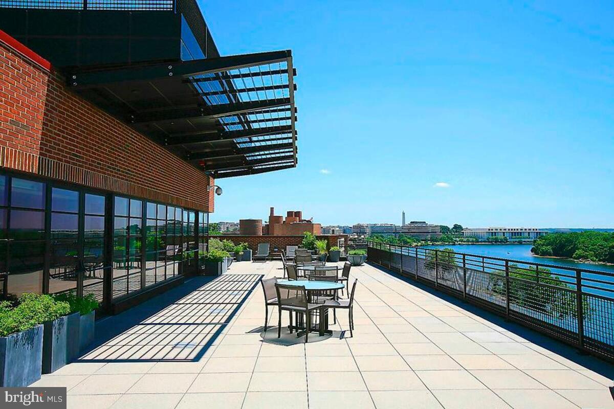 GEORGETOWN - Residential