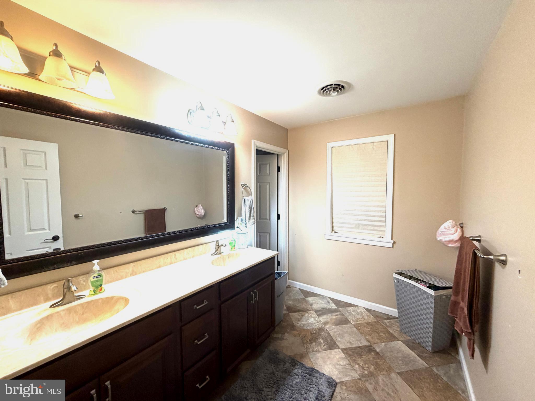 OXFORD TOWNSHIP - Residential