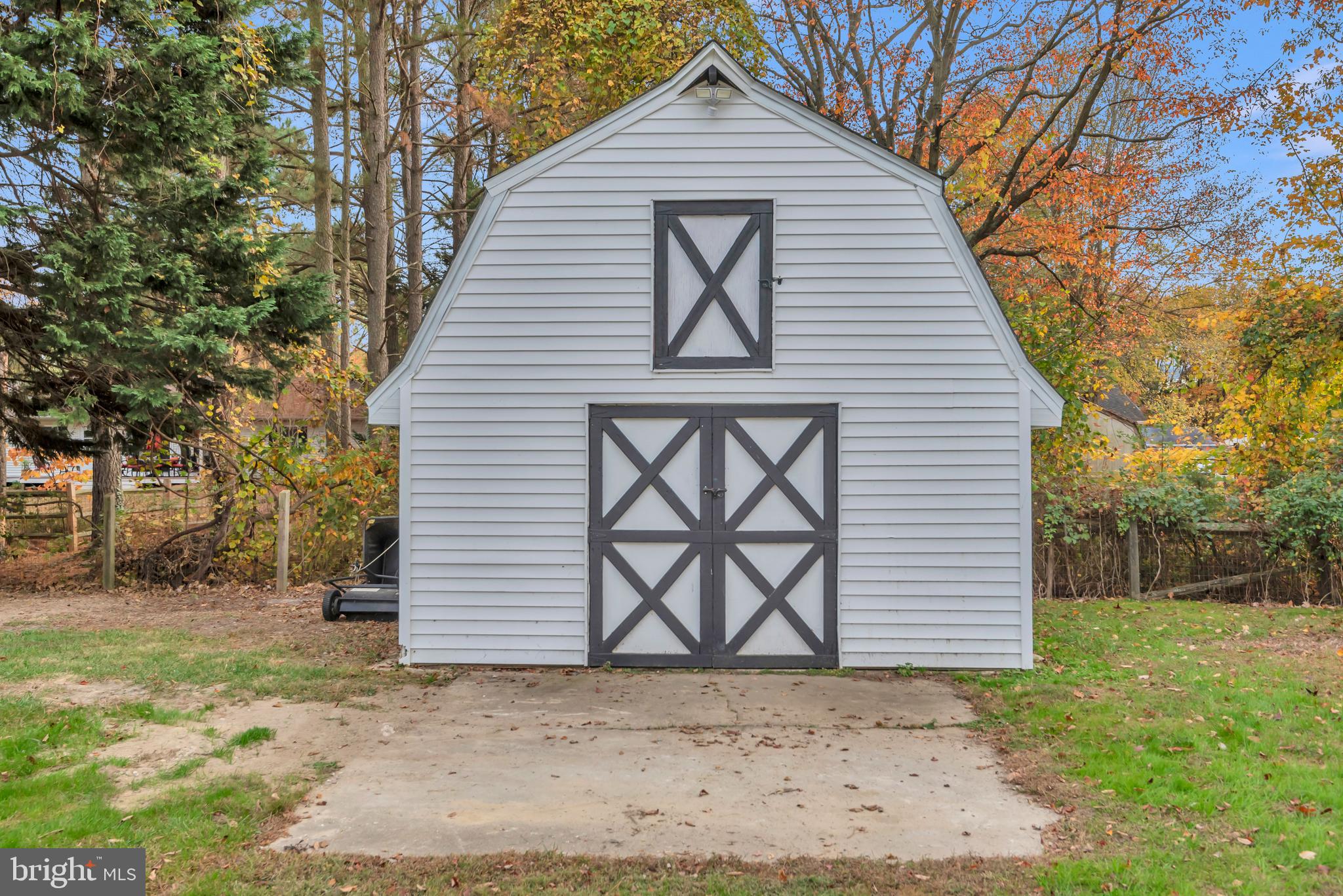 KENT ISLAND ESTATES - Residential