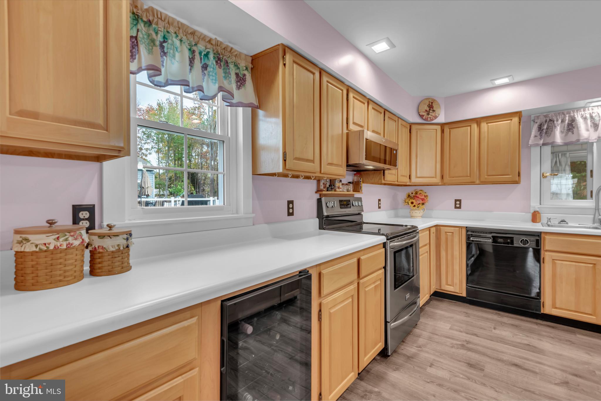 KENT ISLAND ESTATES - Residential