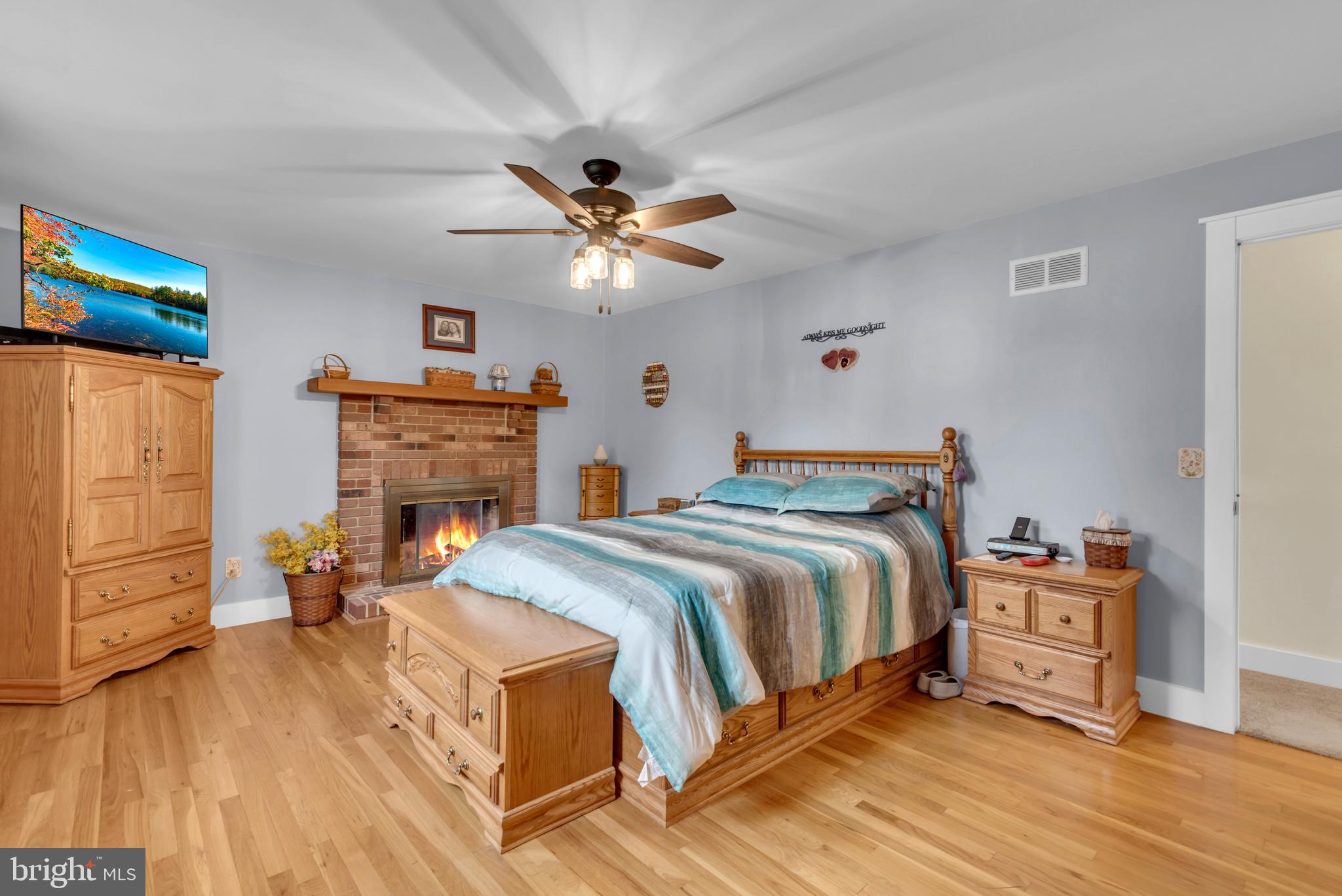 KENT ISLAND ESTATES - Residential