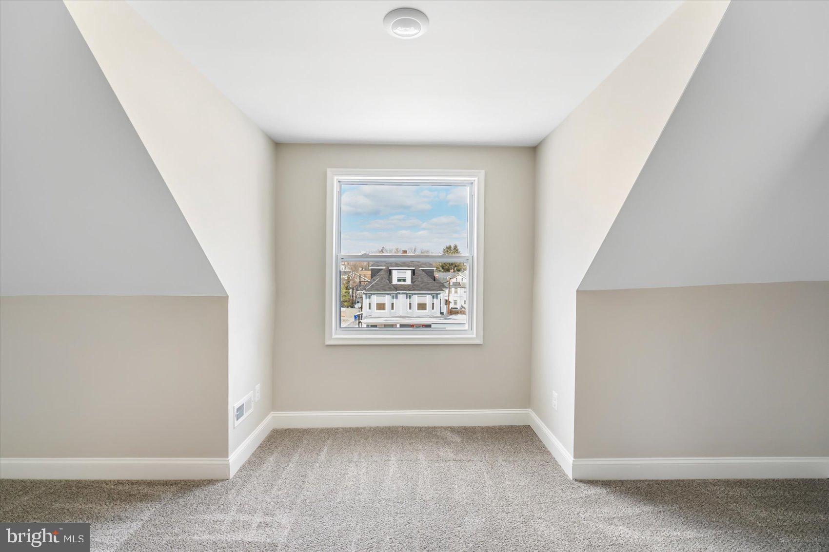 FOREST PARK - Residential