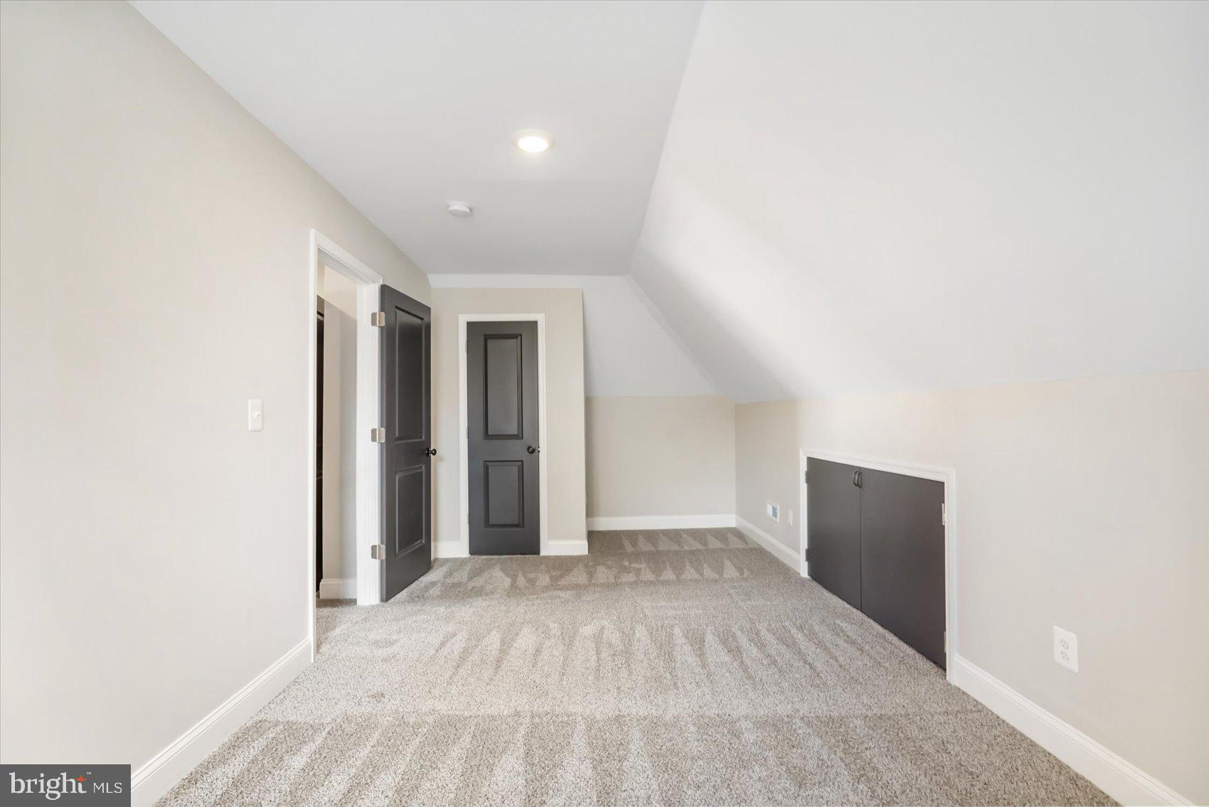 FOREST PARK - Residential