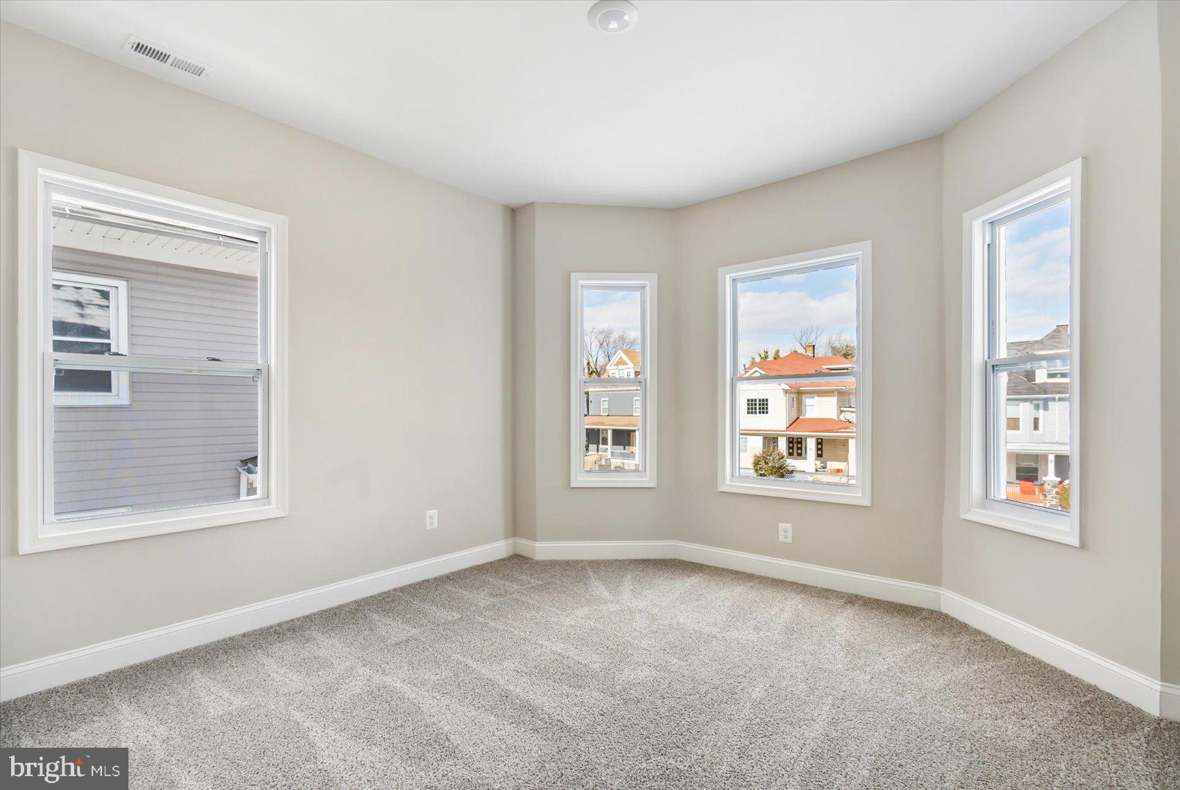 FOREST PARK - Residential