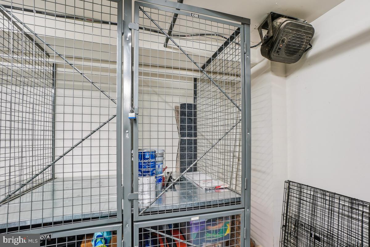 WHITE FLINT STATION - Residential