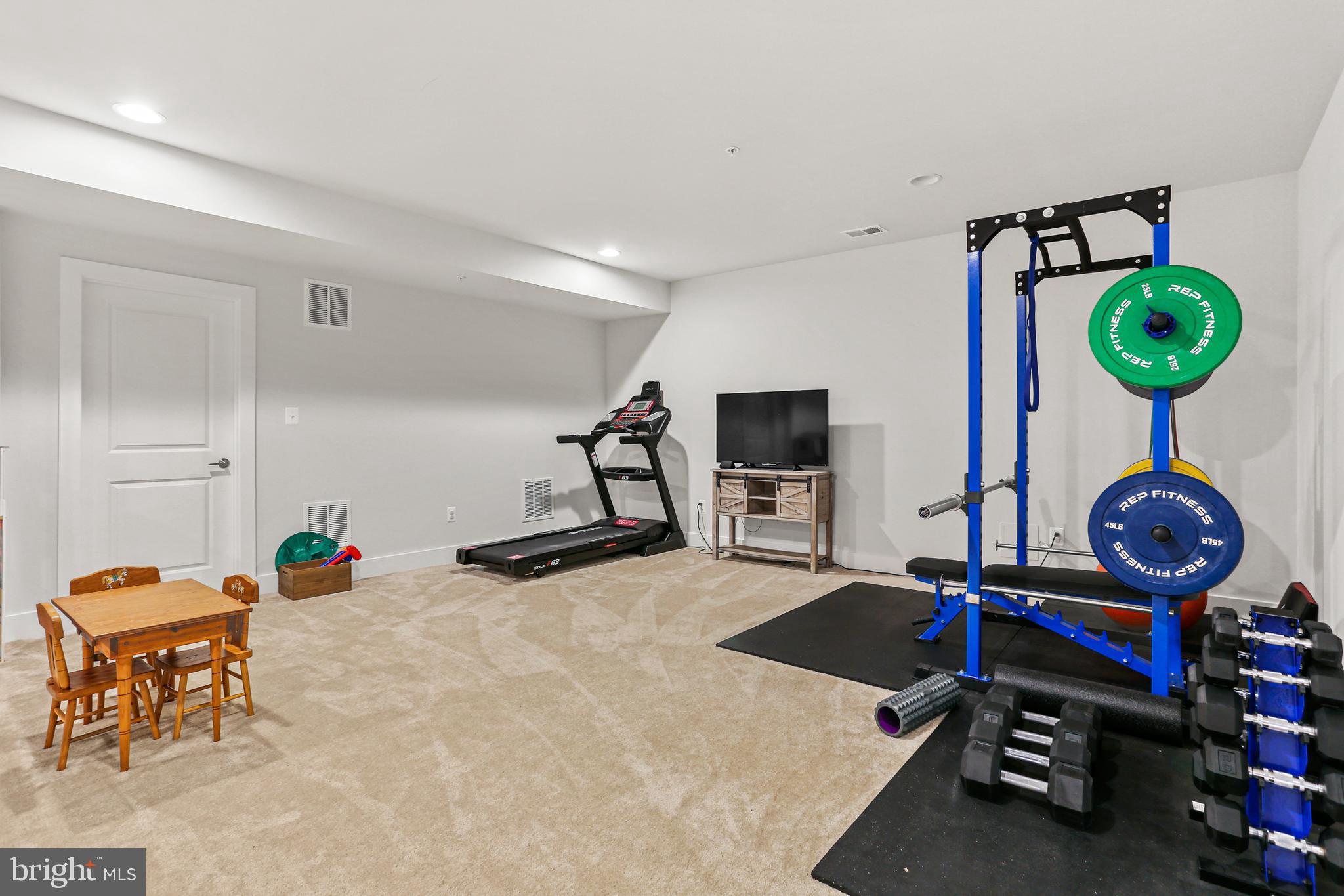 TWO RIVERS - Residential