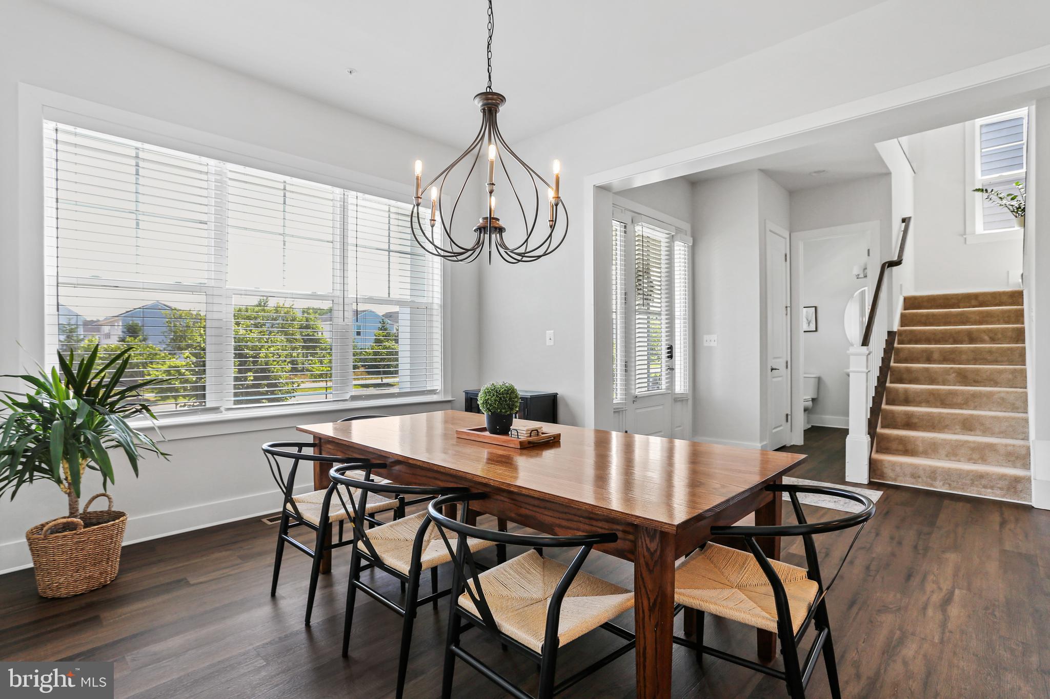 TWO RIVERS - Residential