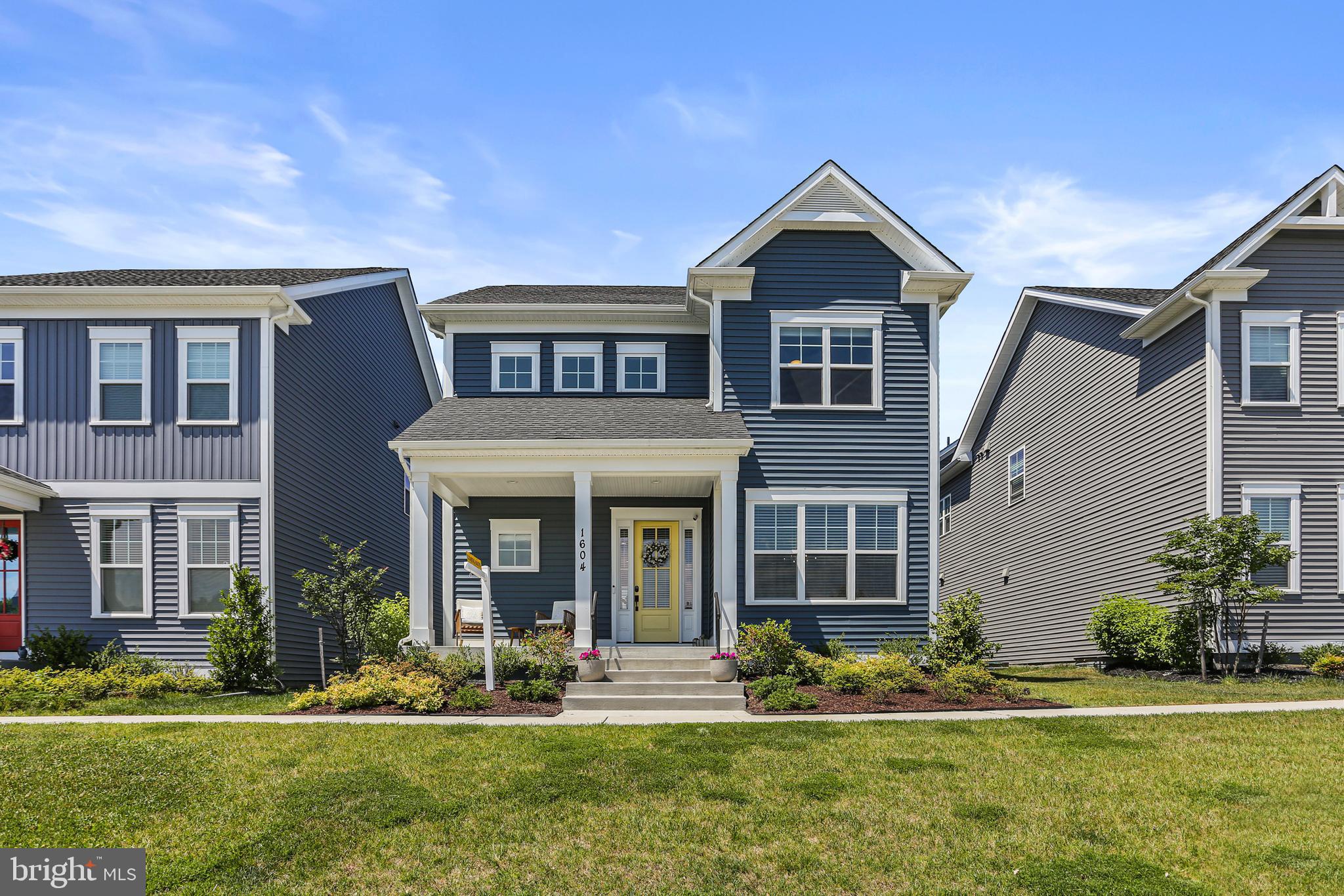 TWO RIVERS - Residential