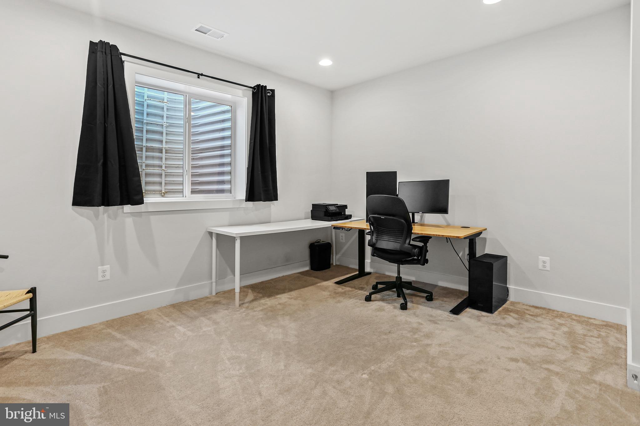 TWO RIVERS - Residential