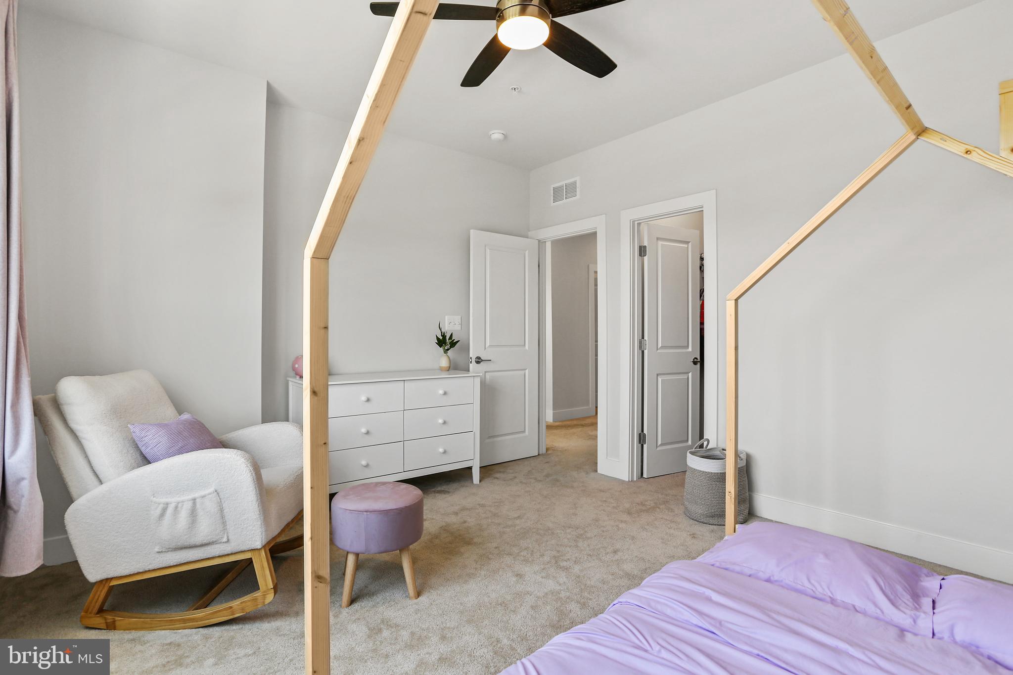 TWO RIVERS - Residential