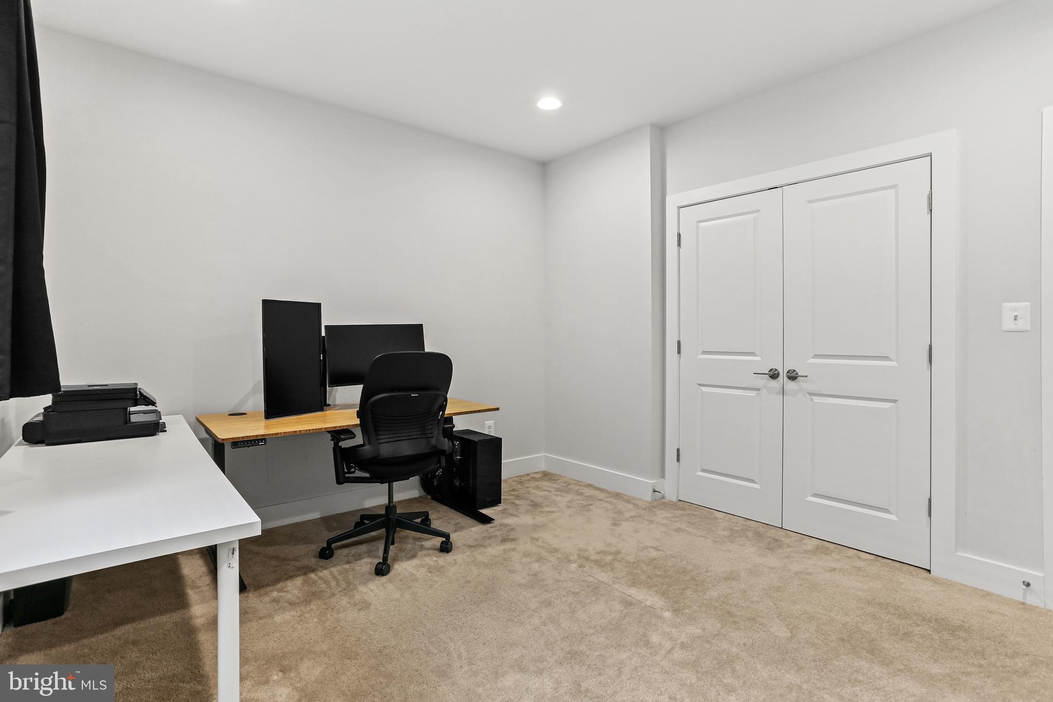 TWO RIVERS - Residential