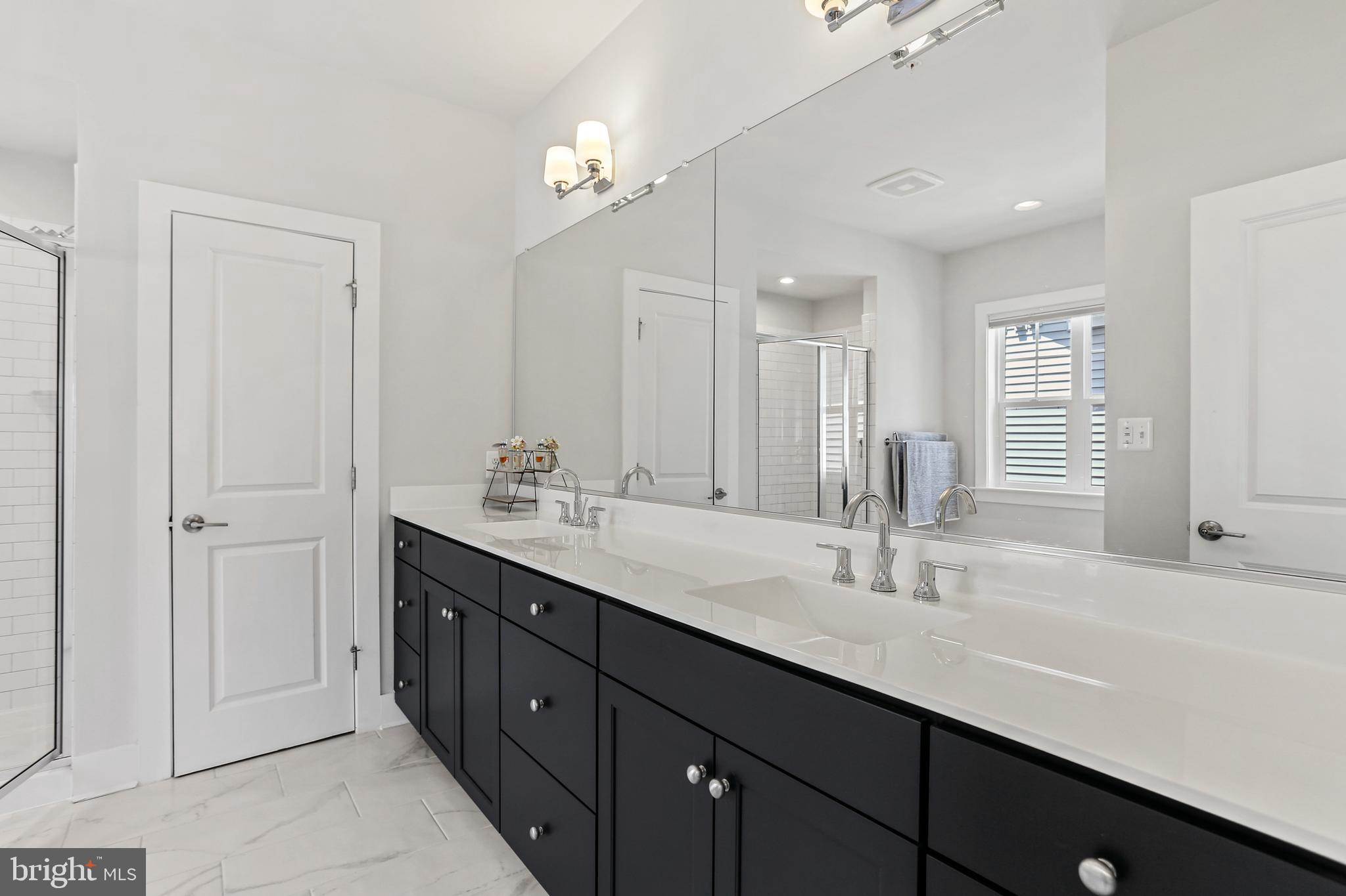 TWO RIVERS - Residential