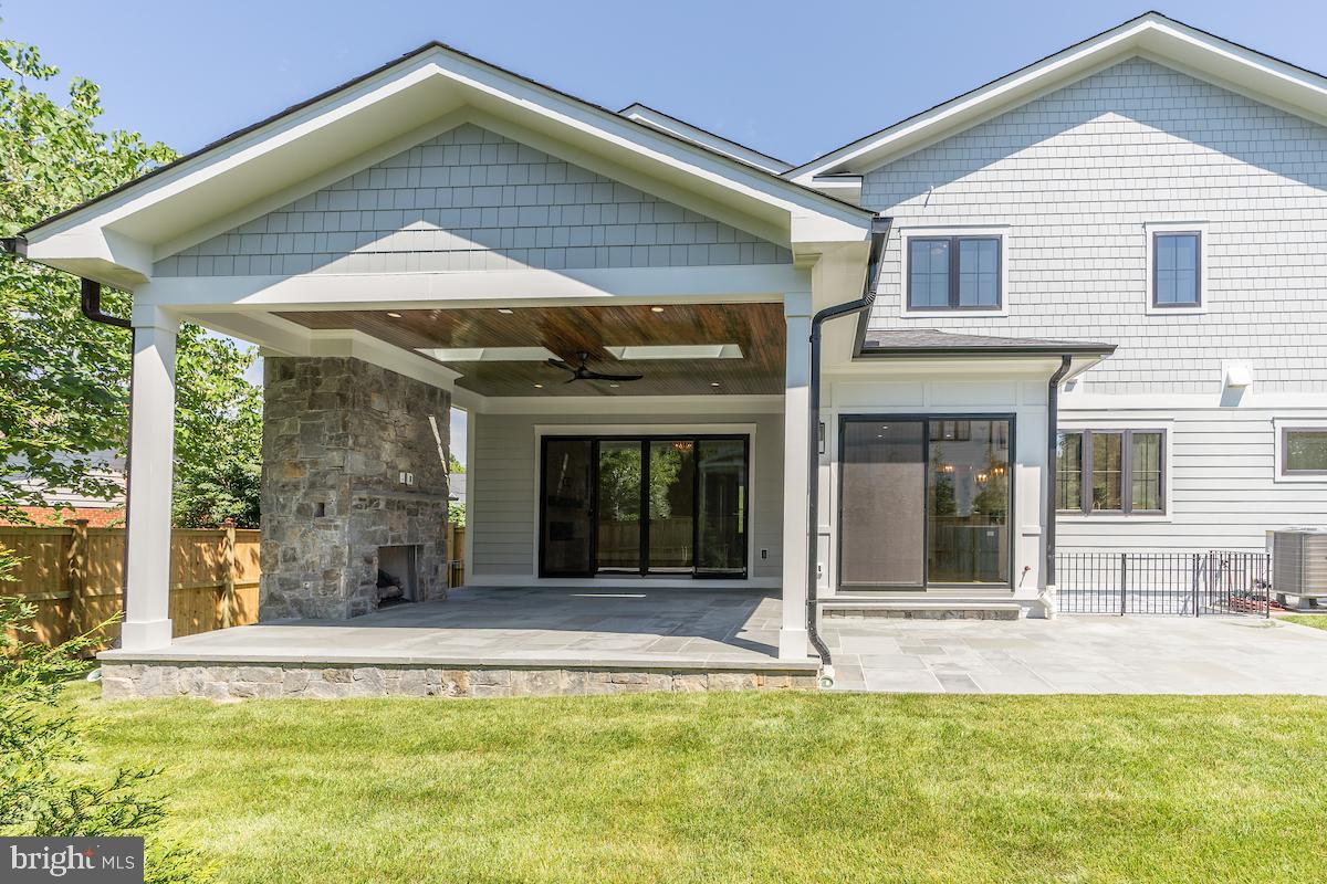 OAKWOOD KNOLLS - Residential