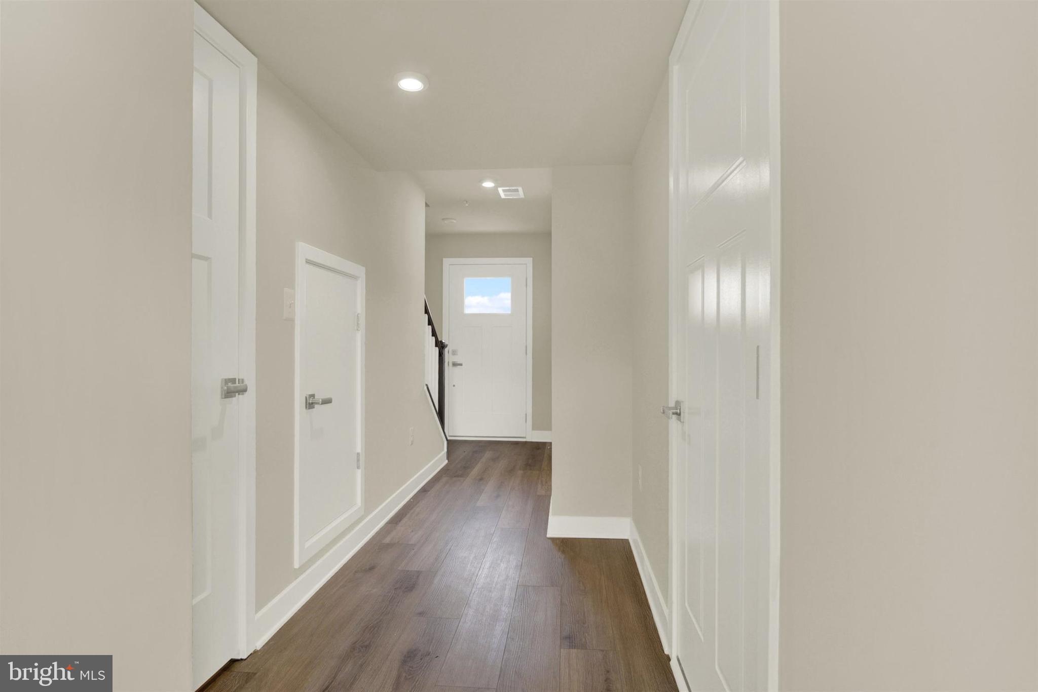 ABERDEEN OVERLOOK - Residential