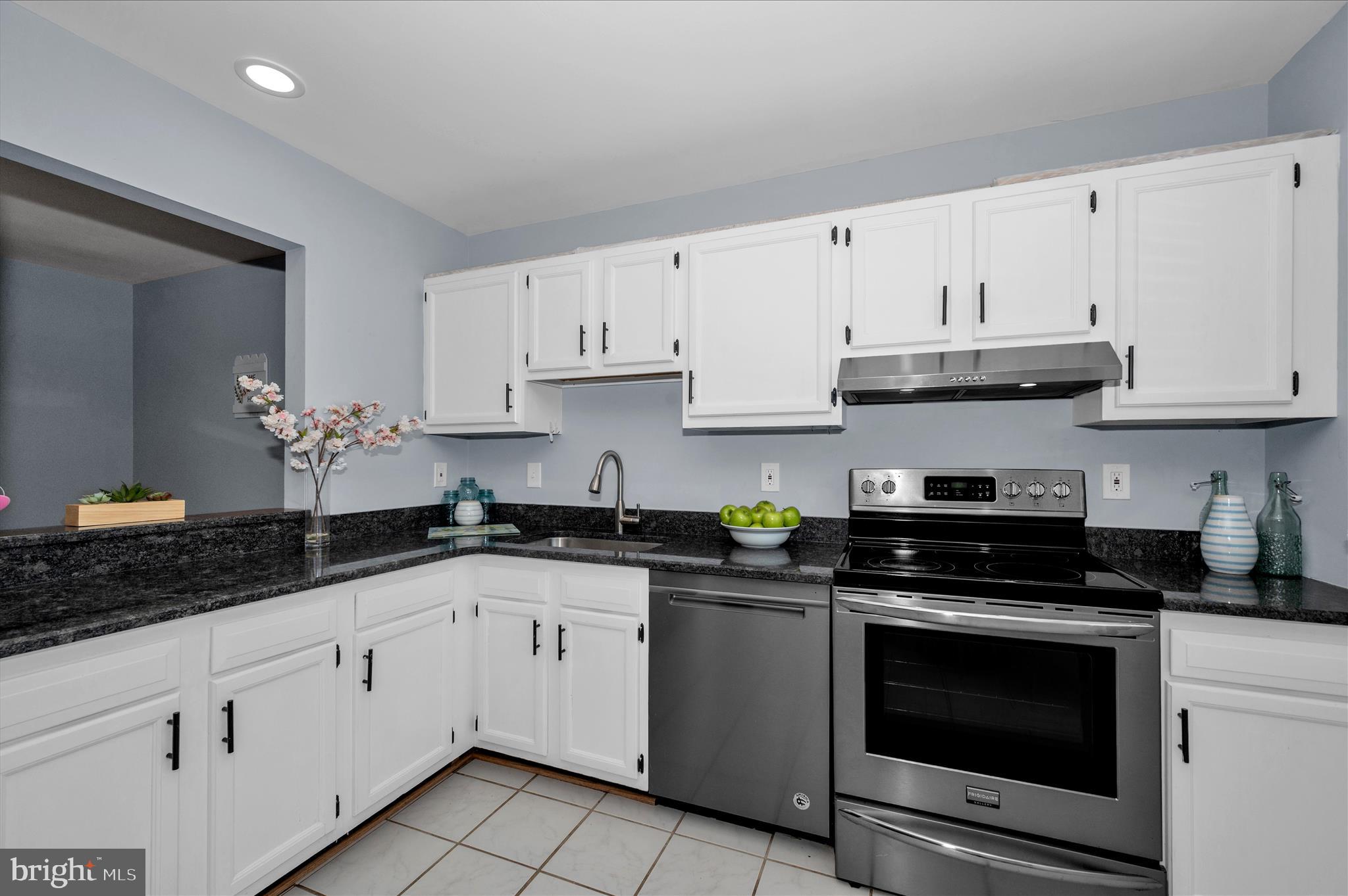 SWEEPSTAKES PARK - Residential