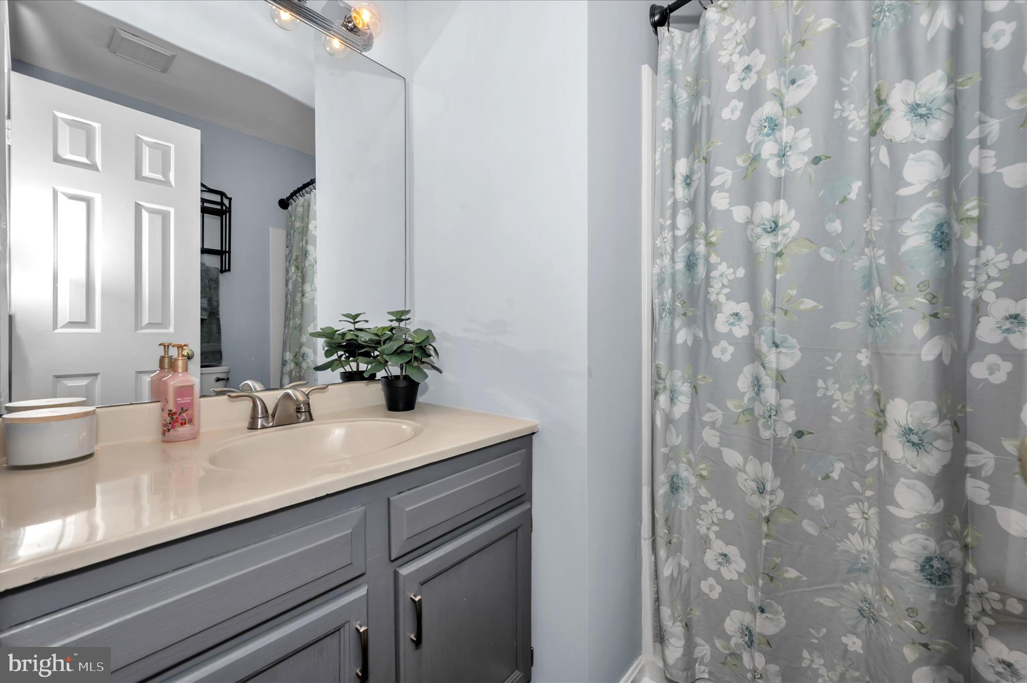 SWEEPSTAKES PARK - Residential