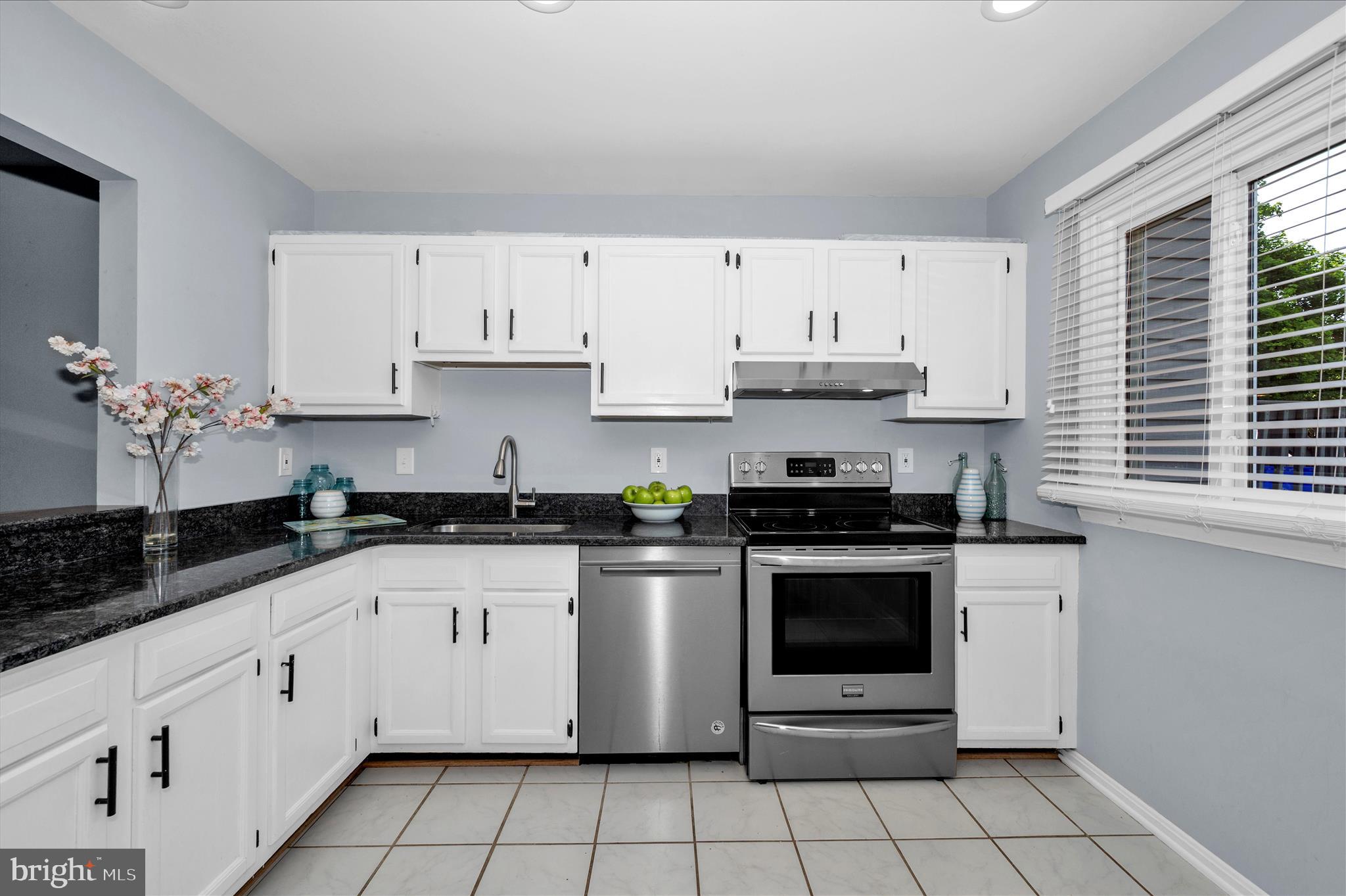 SWEEPSTAKES PARK - Residential