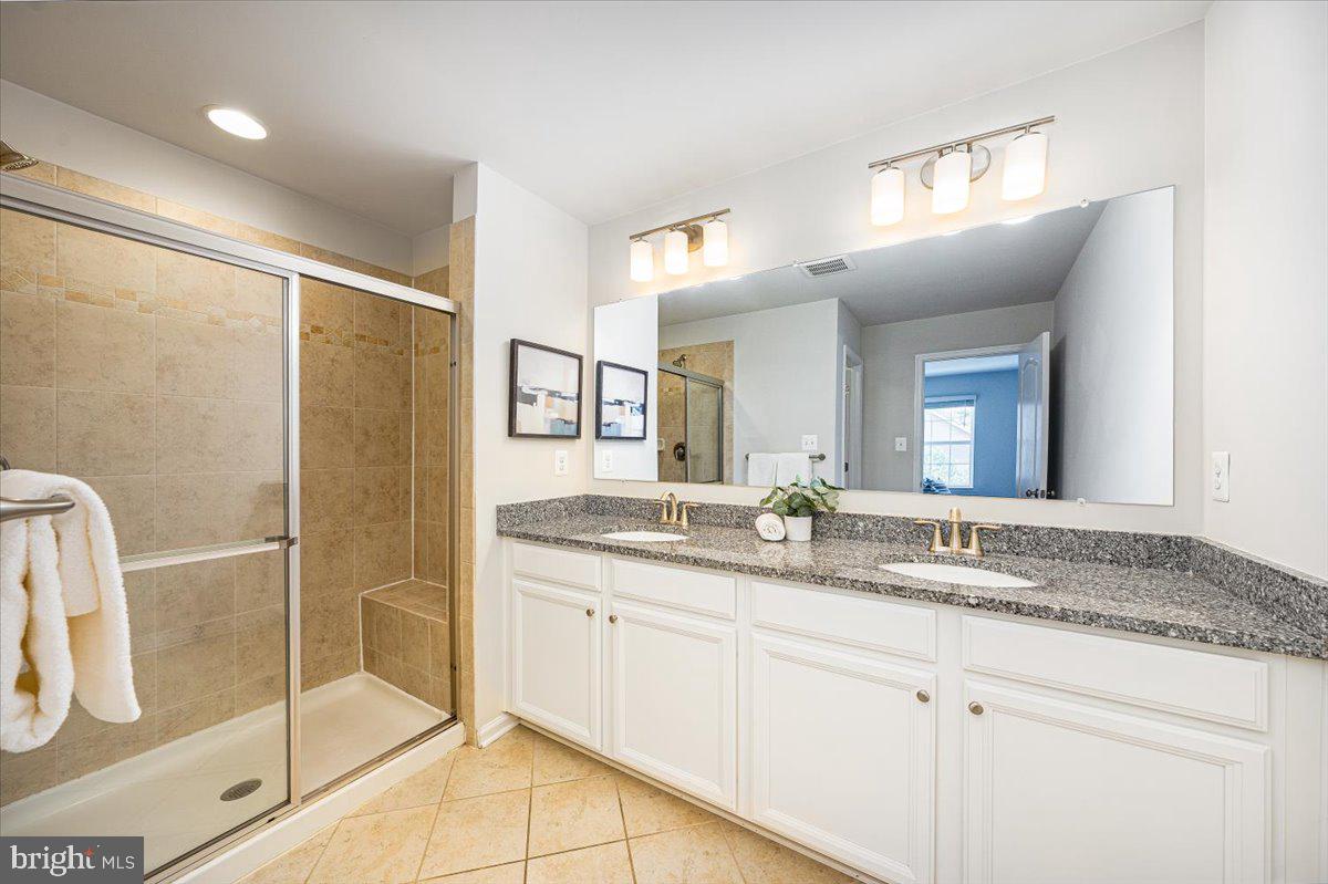 DORCHESTER VIEW - Residential