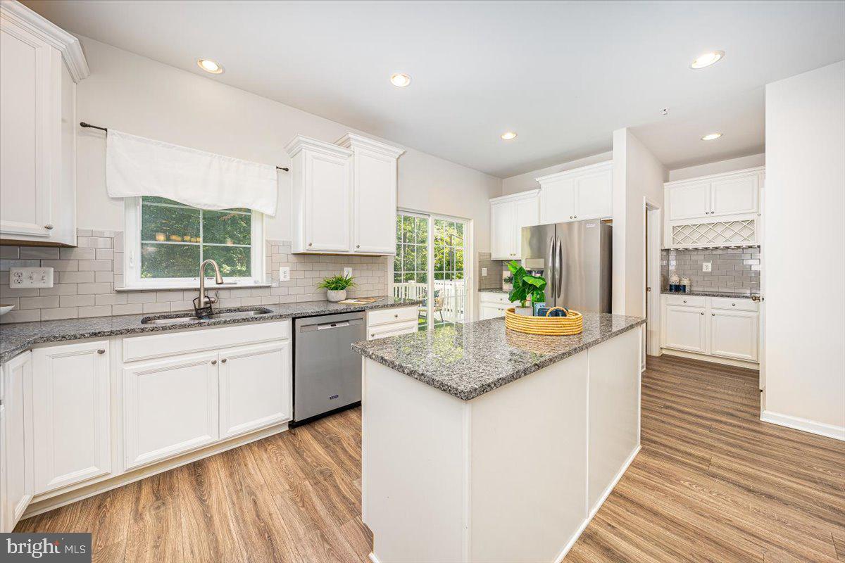 DORCHESTER VIEW - Residential