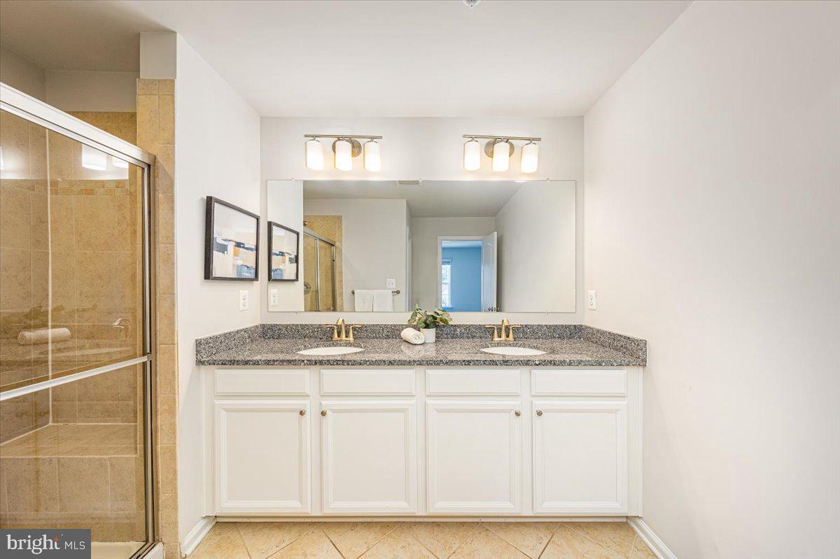 DORCHESTER VIEW - Residential