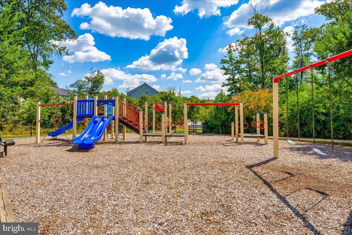 DORCHESTER VIEW - Residential