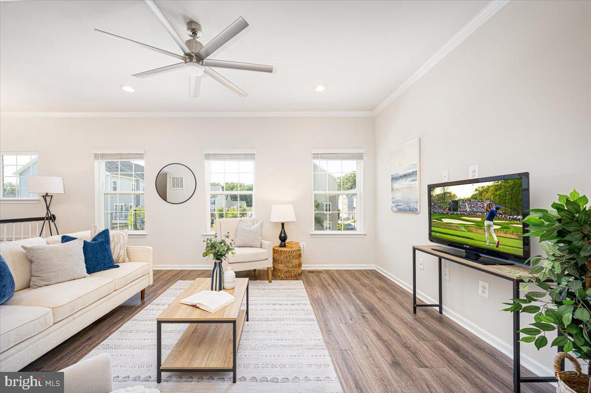 DORCHESTER VIEW - Residential