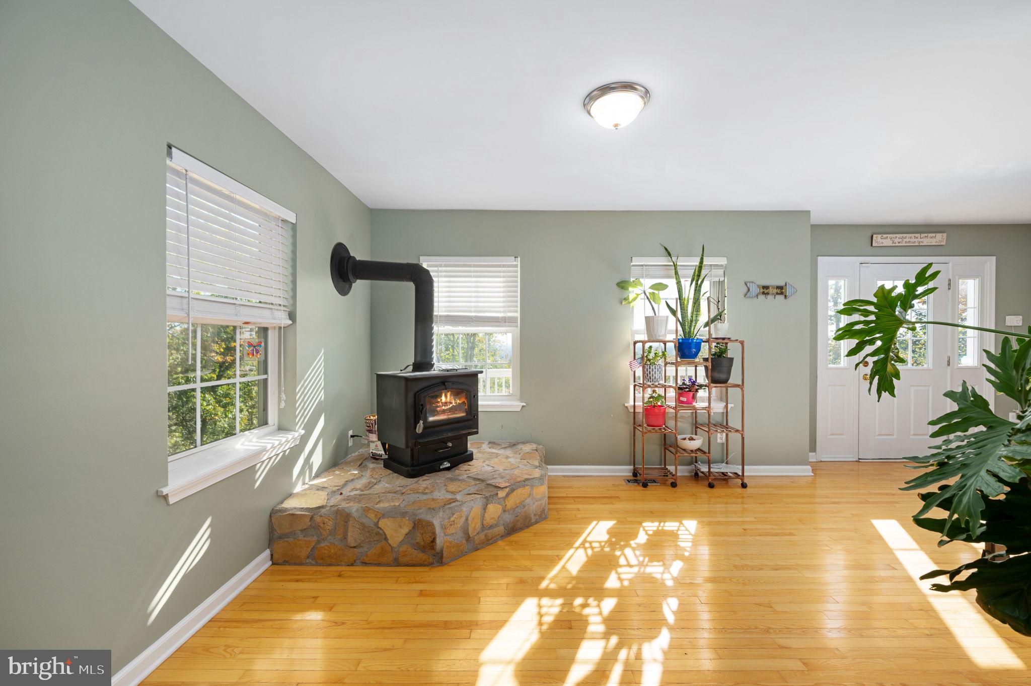 BULL RUN MOUNTAIN - Residential