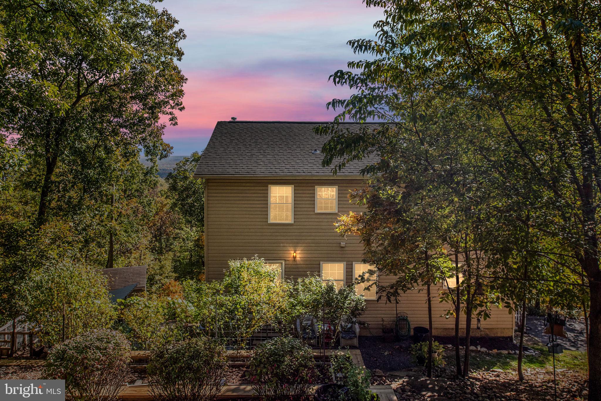 BULL RUN MOUNTAIN - Residential