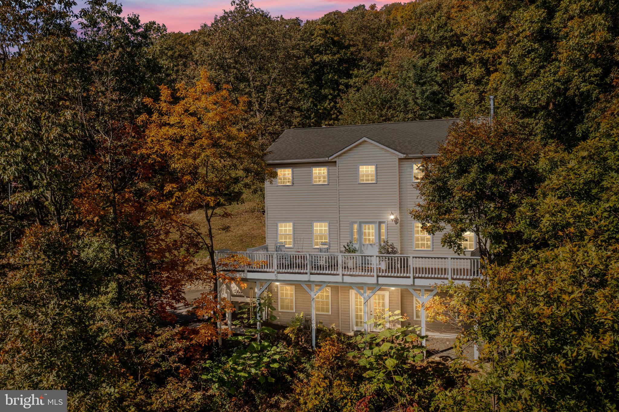 BULL RUN MOUNTAIN - Residential