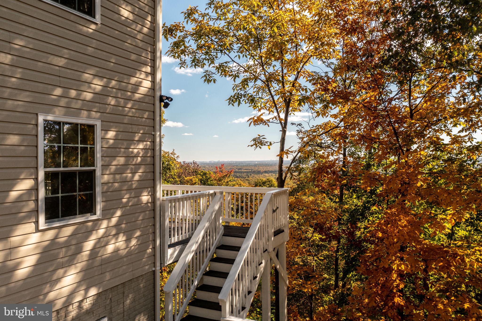 BULL RUN MOUNTAIN - Residential