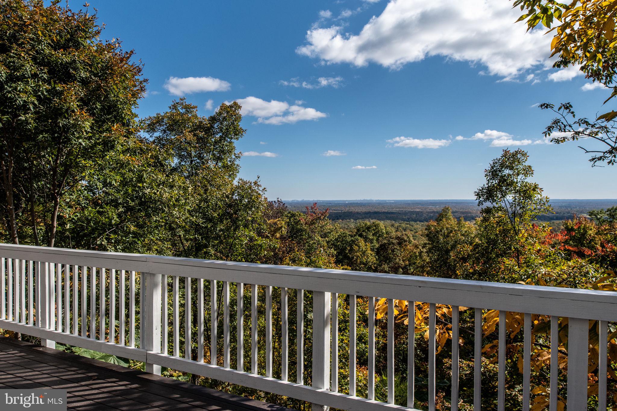 BULL RUN MOUNTAIN - Residential