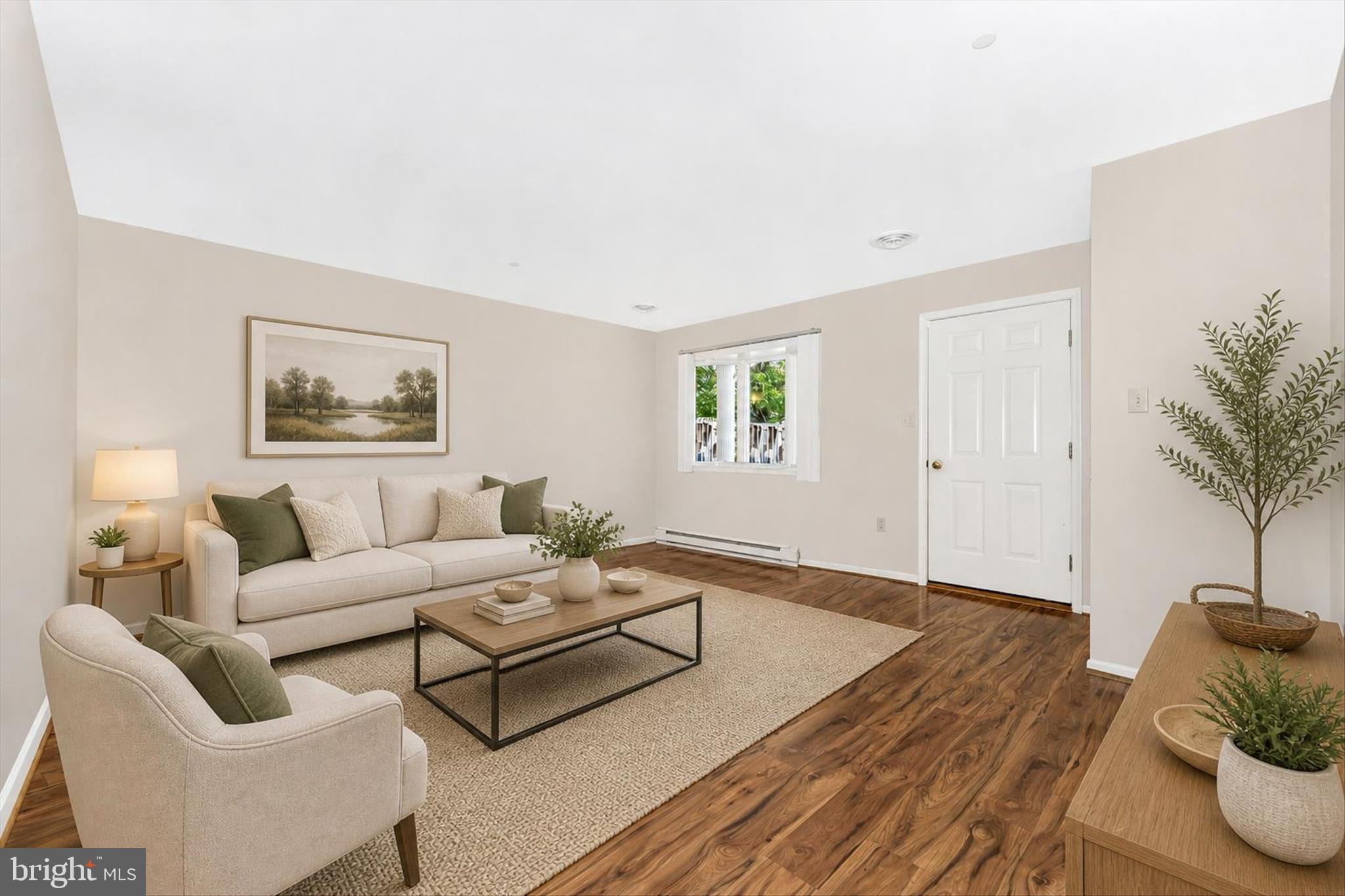 SOUTH POINTE - Residential