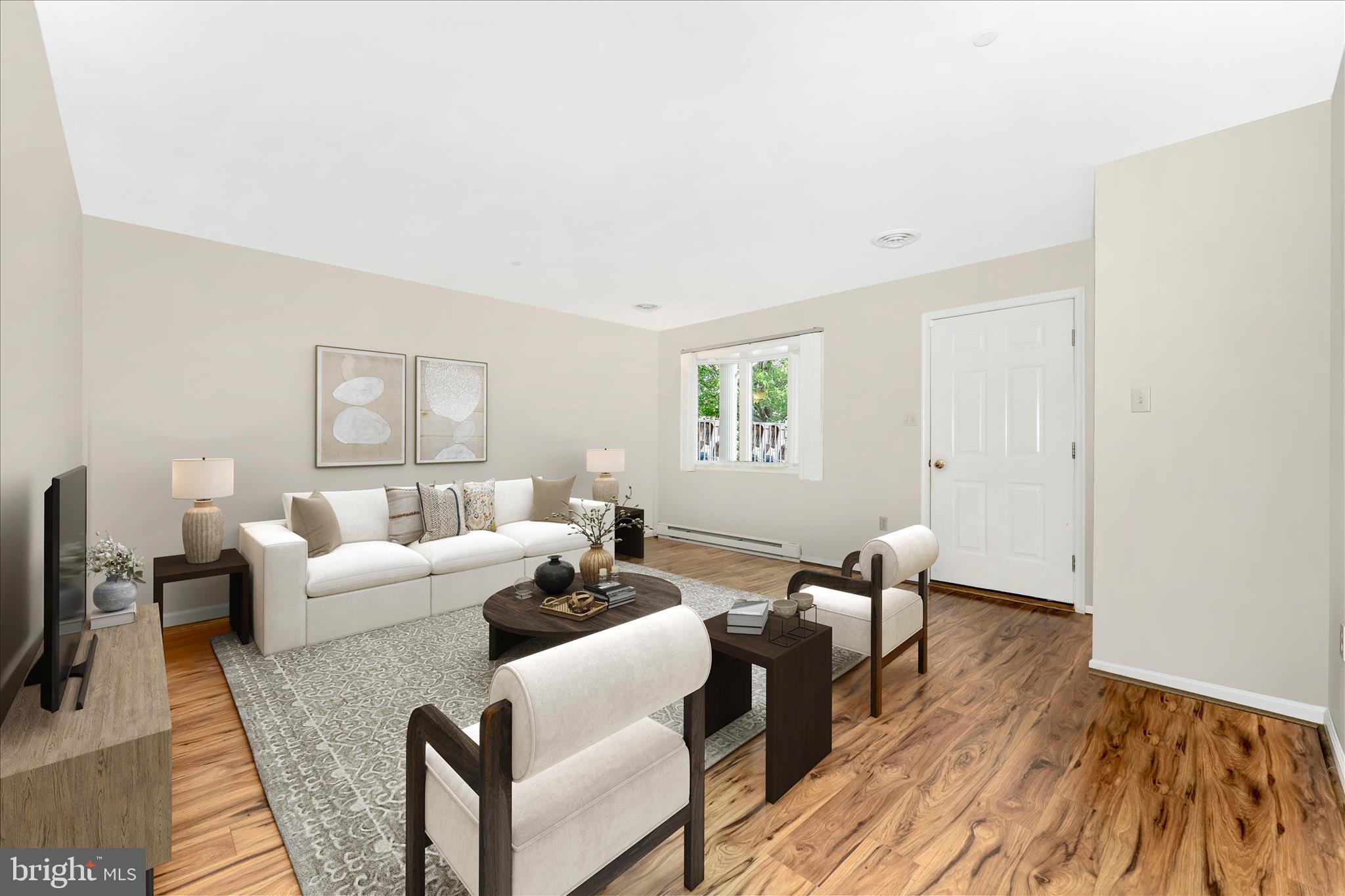 SOUTH POINTE - Residential