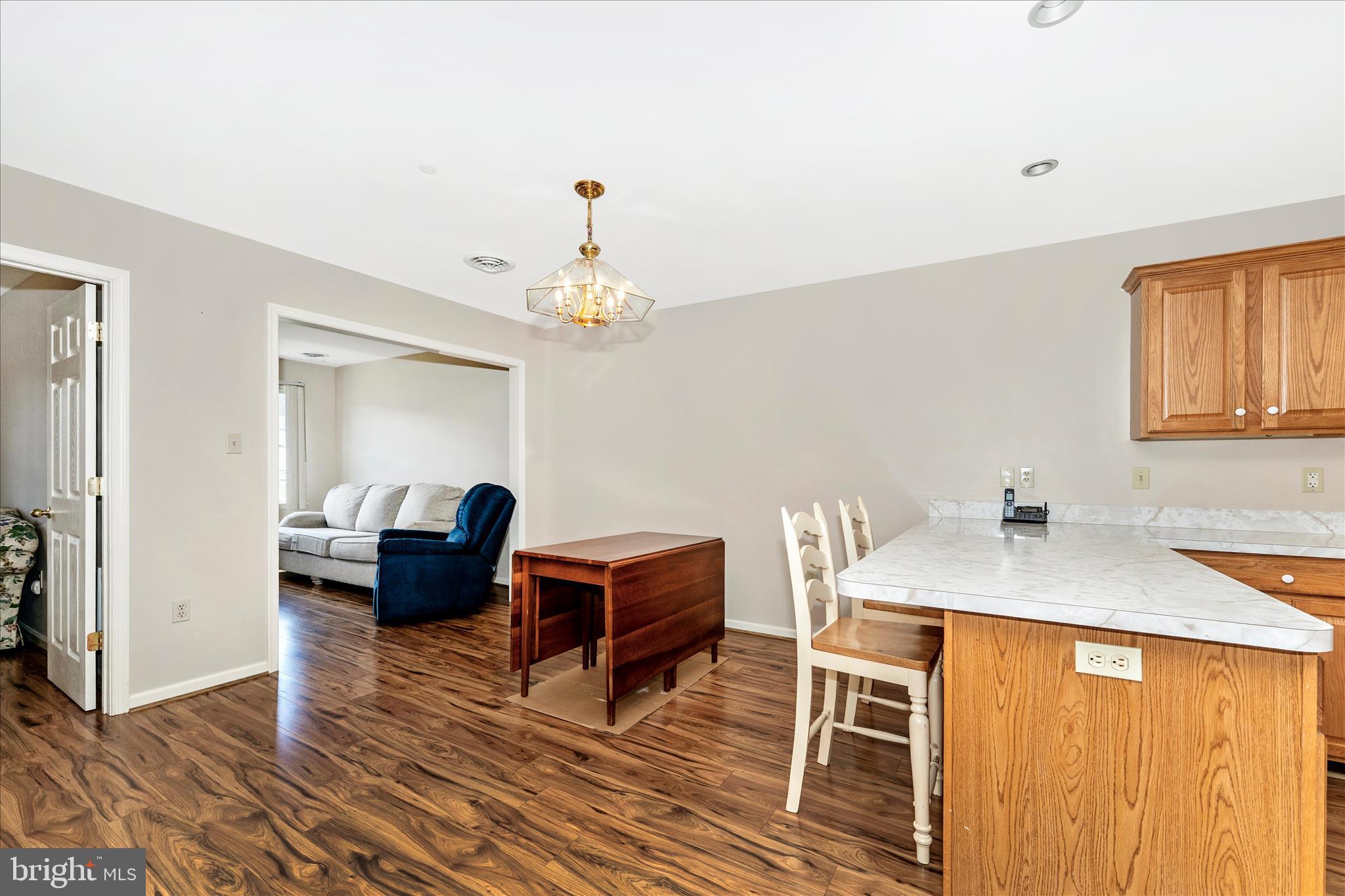 SOUTH POINTE - Residential