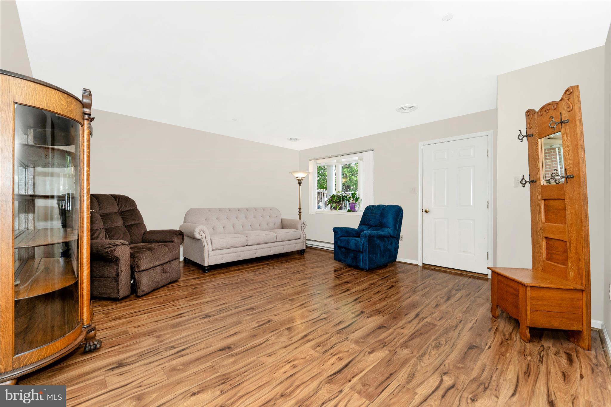 SOUTH POINTE - Residential