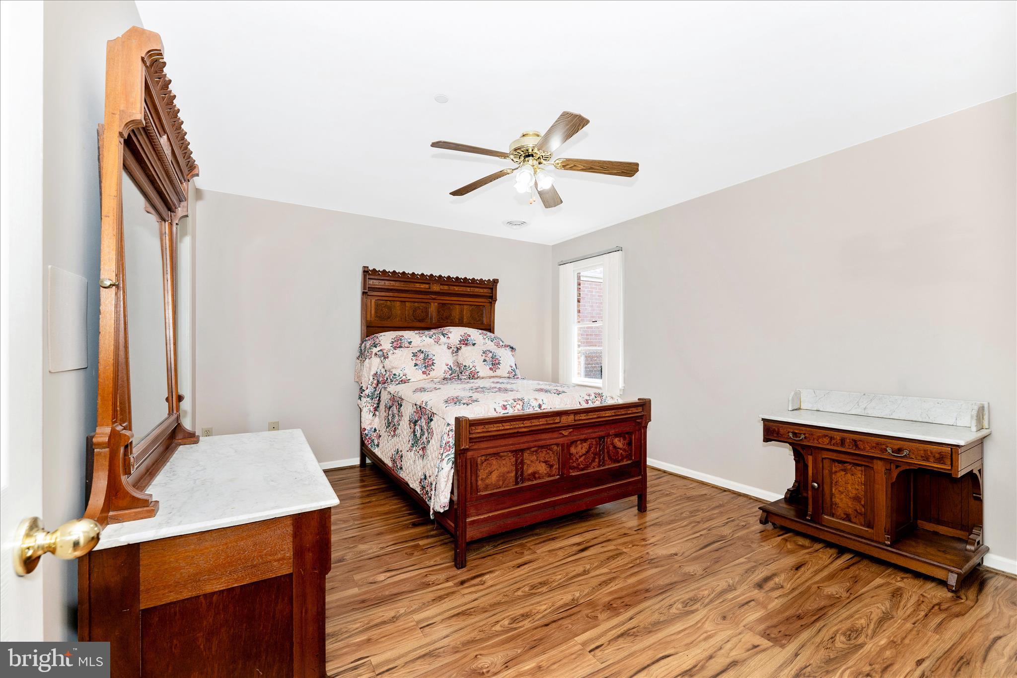 SOUTH POINTE - Residential
