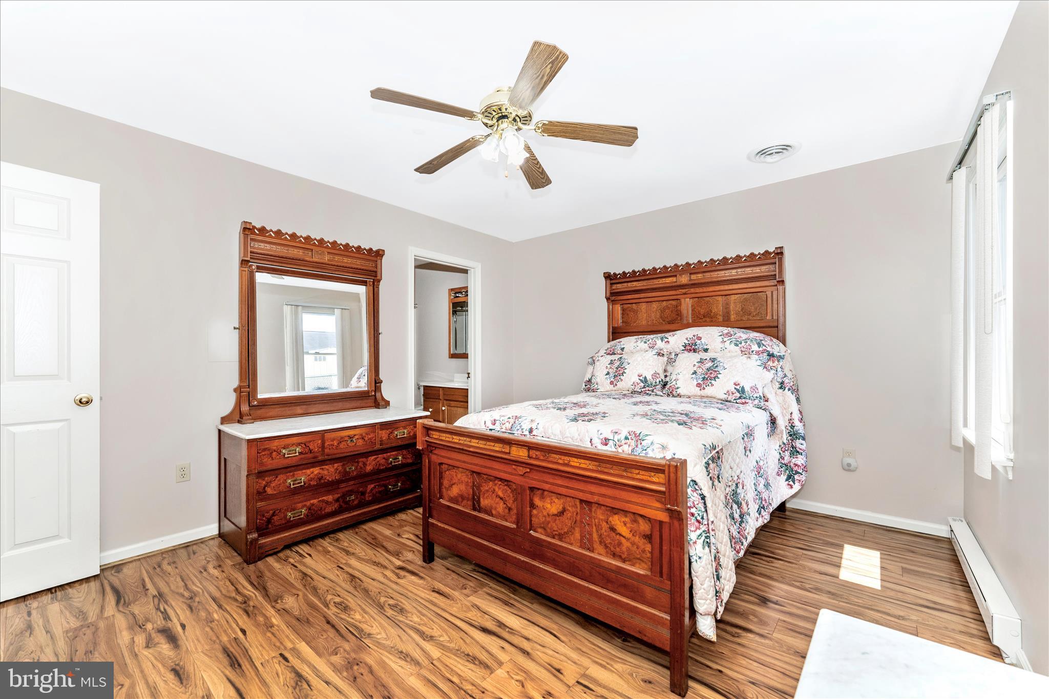 SOUTH POINTE - Residential