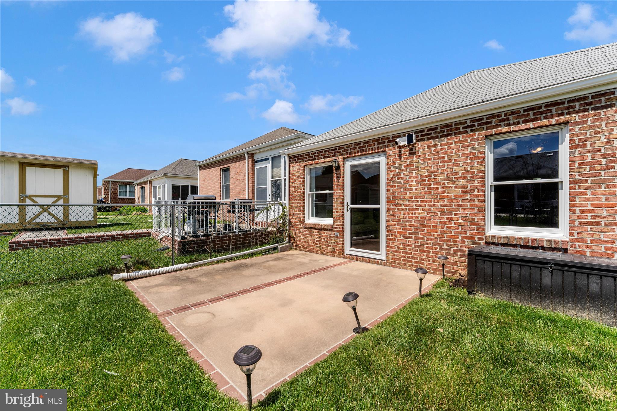 SOUTH POINTE - Residential