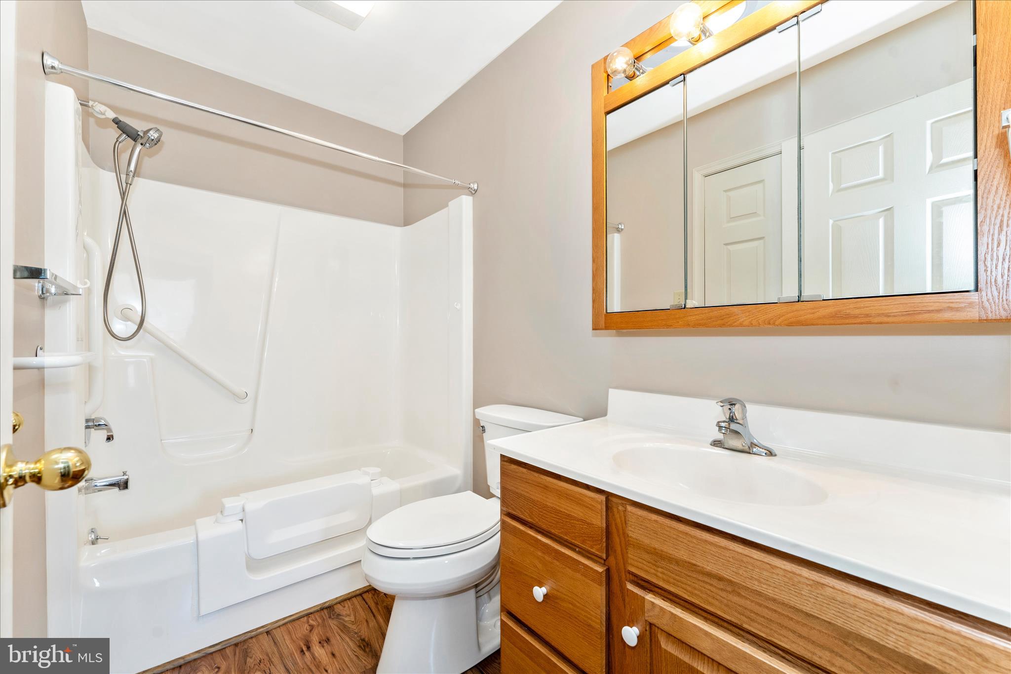 SOUTH POINTE - Residential