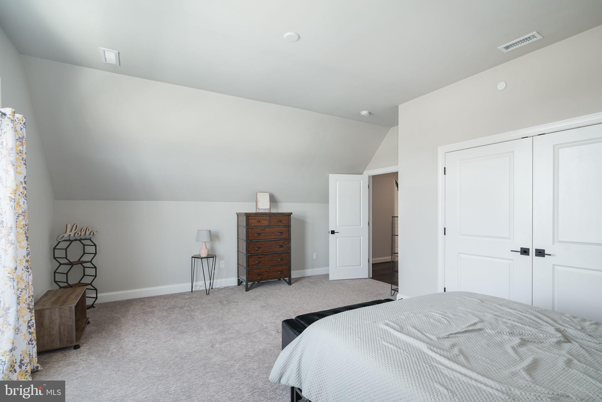 FLOURTOWN - Residential