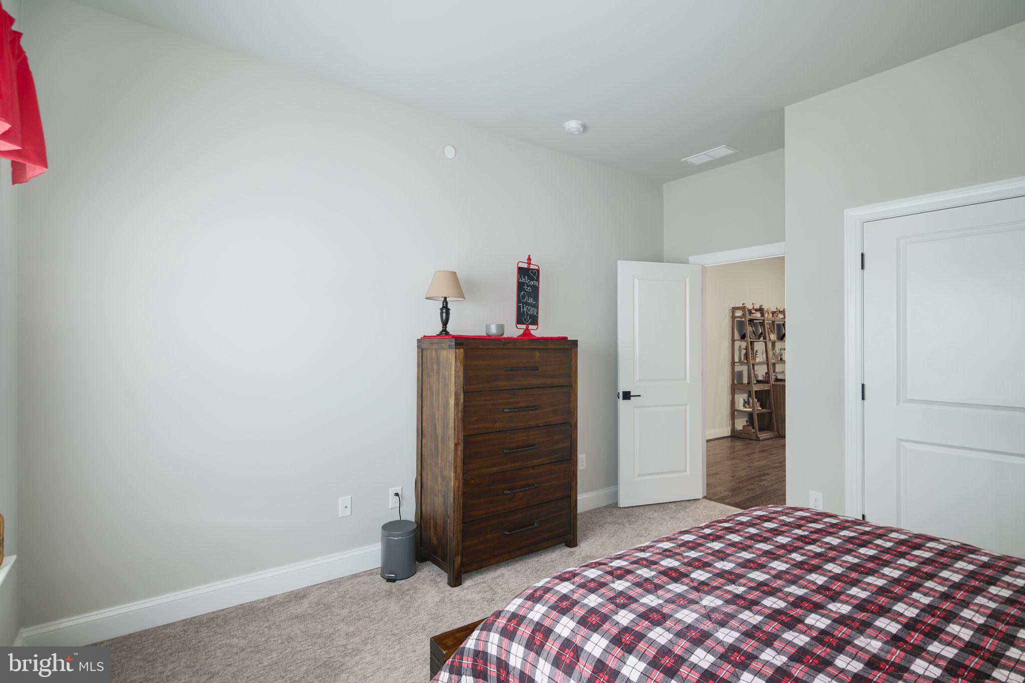 FLOURTOWN - Residential