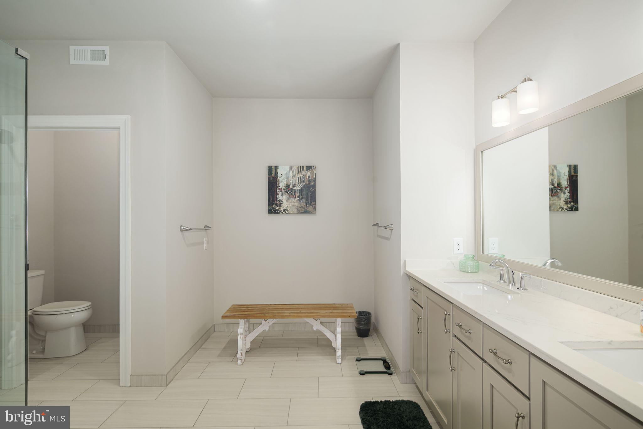 FLOURTOWN - Residential