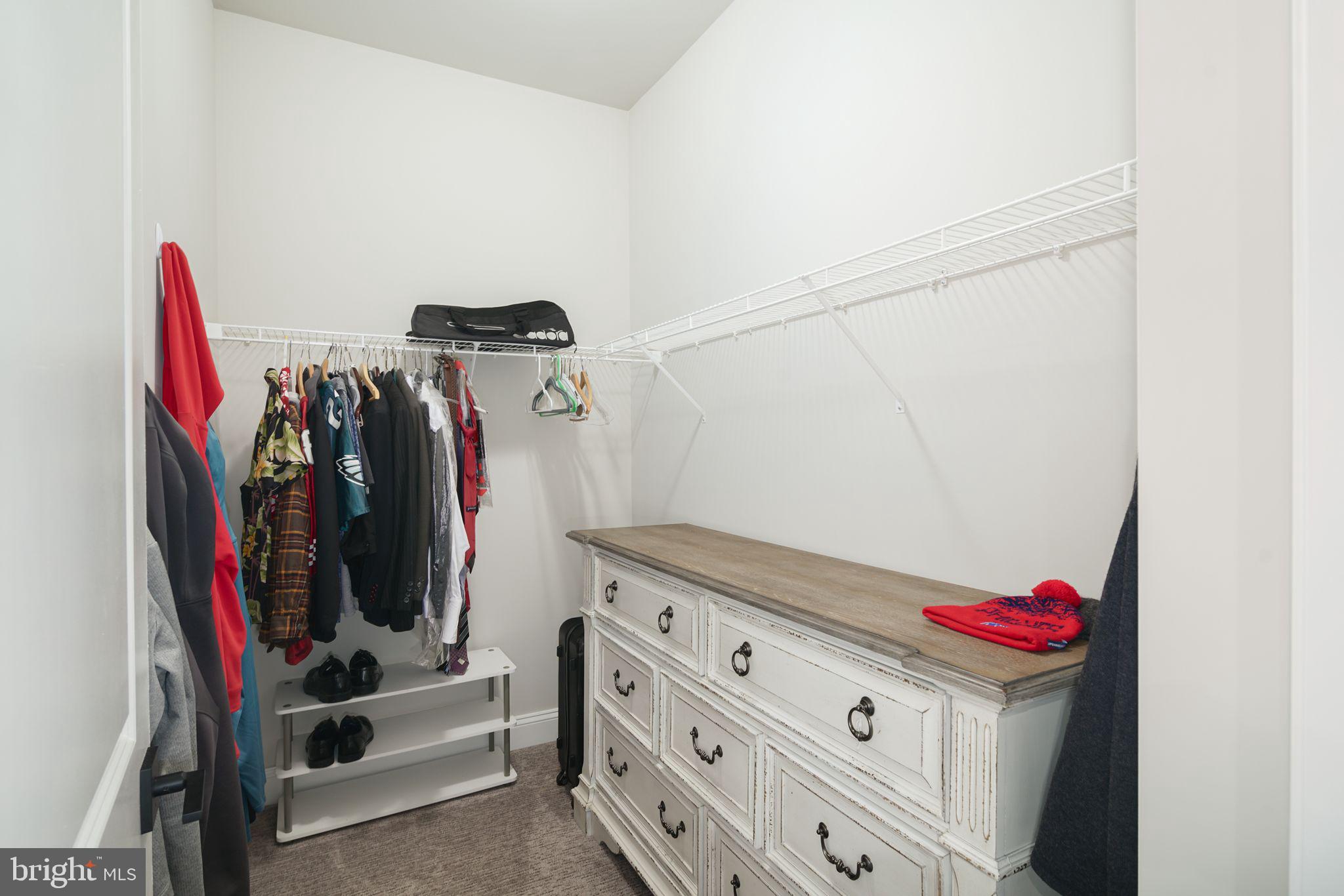 FLOURTOWN - Residential