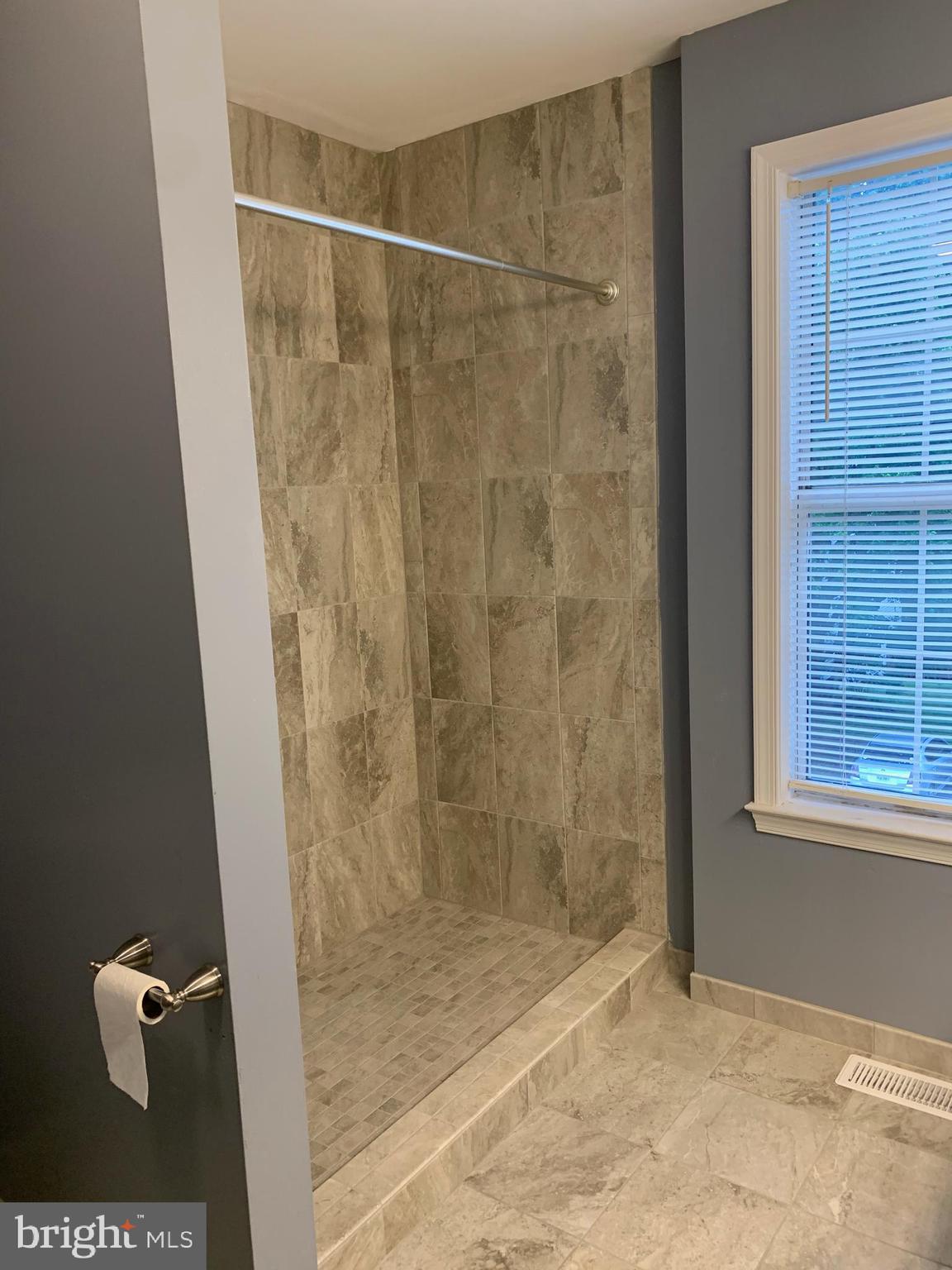 SUNNINGDALE MEADOWS - Residential Lease