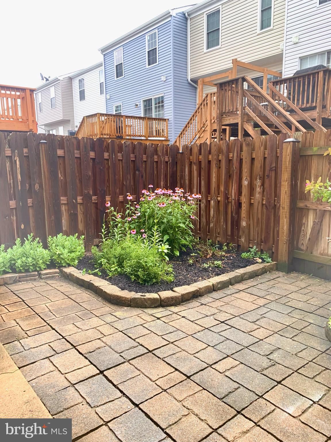 SUNNINGDALE MEADOWS - Residential Lease